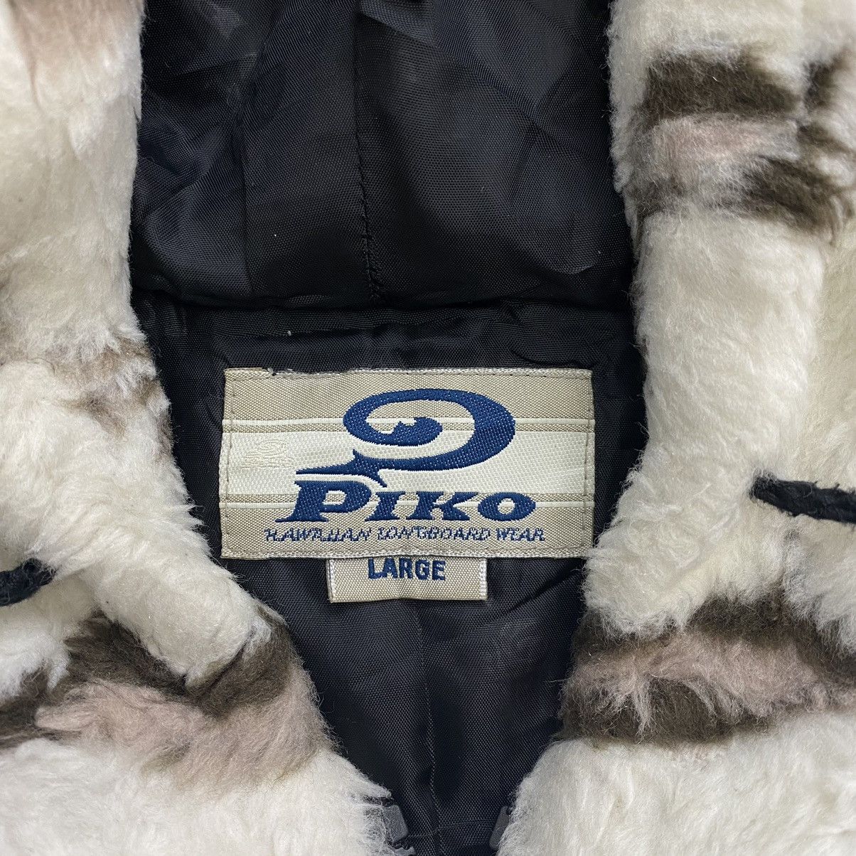 Other PIKO HAWAII Longboard Surf Deep Pile Sherpa Multi Color Size US L / EU 52-54 / 3 - 3 Thumbnail