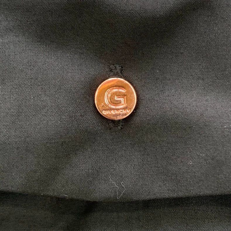 Givenchy Givenchy Size40 Black bottom logo shirt jacket / size 40 Size US M / EU 48-50 / 2 - 7 Thumbnail