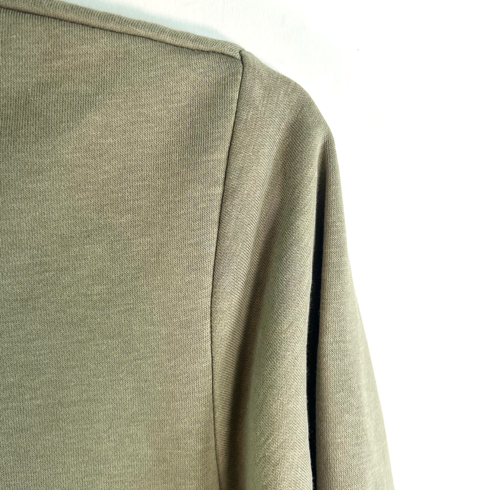 Adidas adidas Essentials Colorblock Hooded Sweatshirt Mens Size S Beige/Gray Shirt Adult Small Gray Colorblock Size US S / EU 44-46 / 1 - 2 Thumbnail