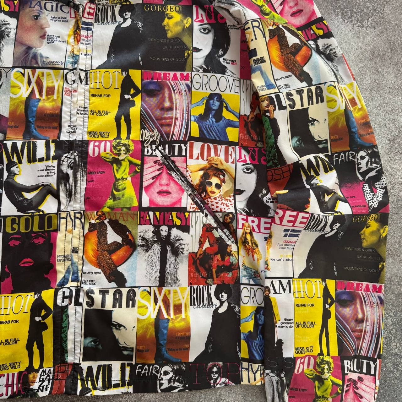 Miss Sixty Miss Sixty Y2K Retro Magazine Printed Light Jacket Size S / US 4 / IT 40 - 9 Thumbnail