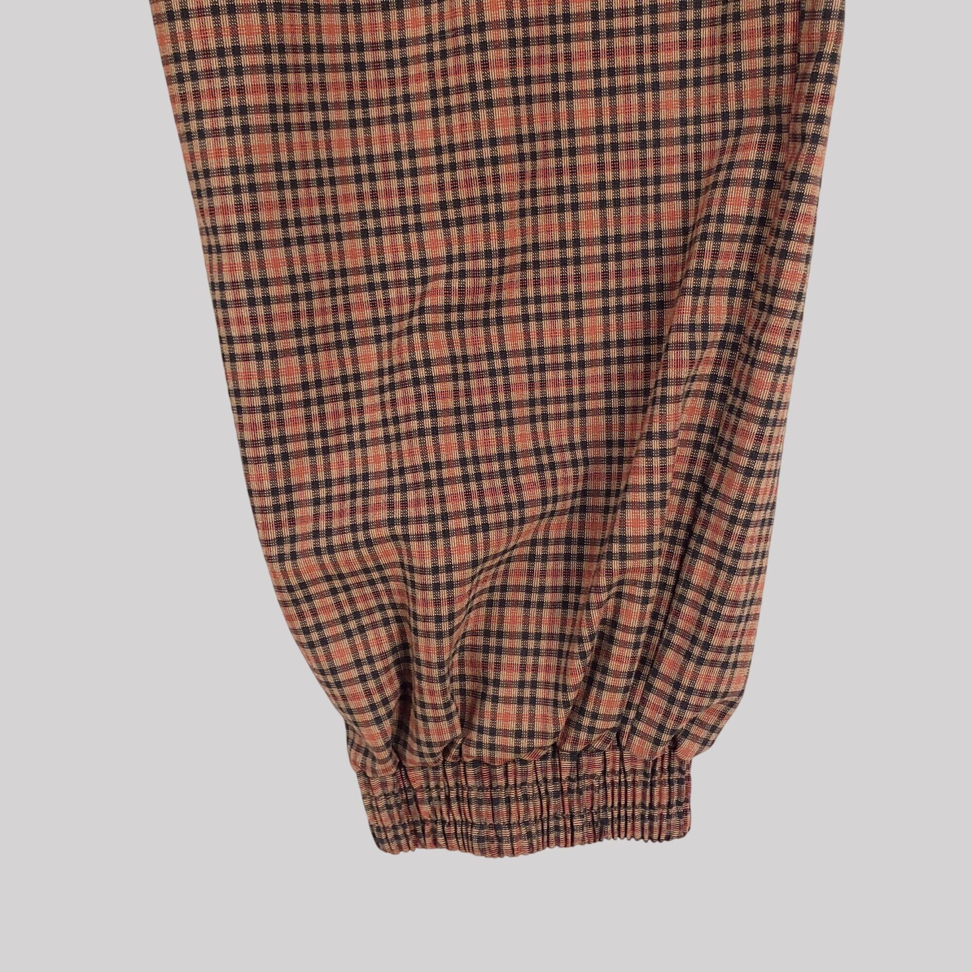 Urban Outfitters Urban Outfitters Brown/Tan Checkered Plaid Cargo Jogger Pant Size 28" / US 6 / IT 42 - 9 Thumbnail
