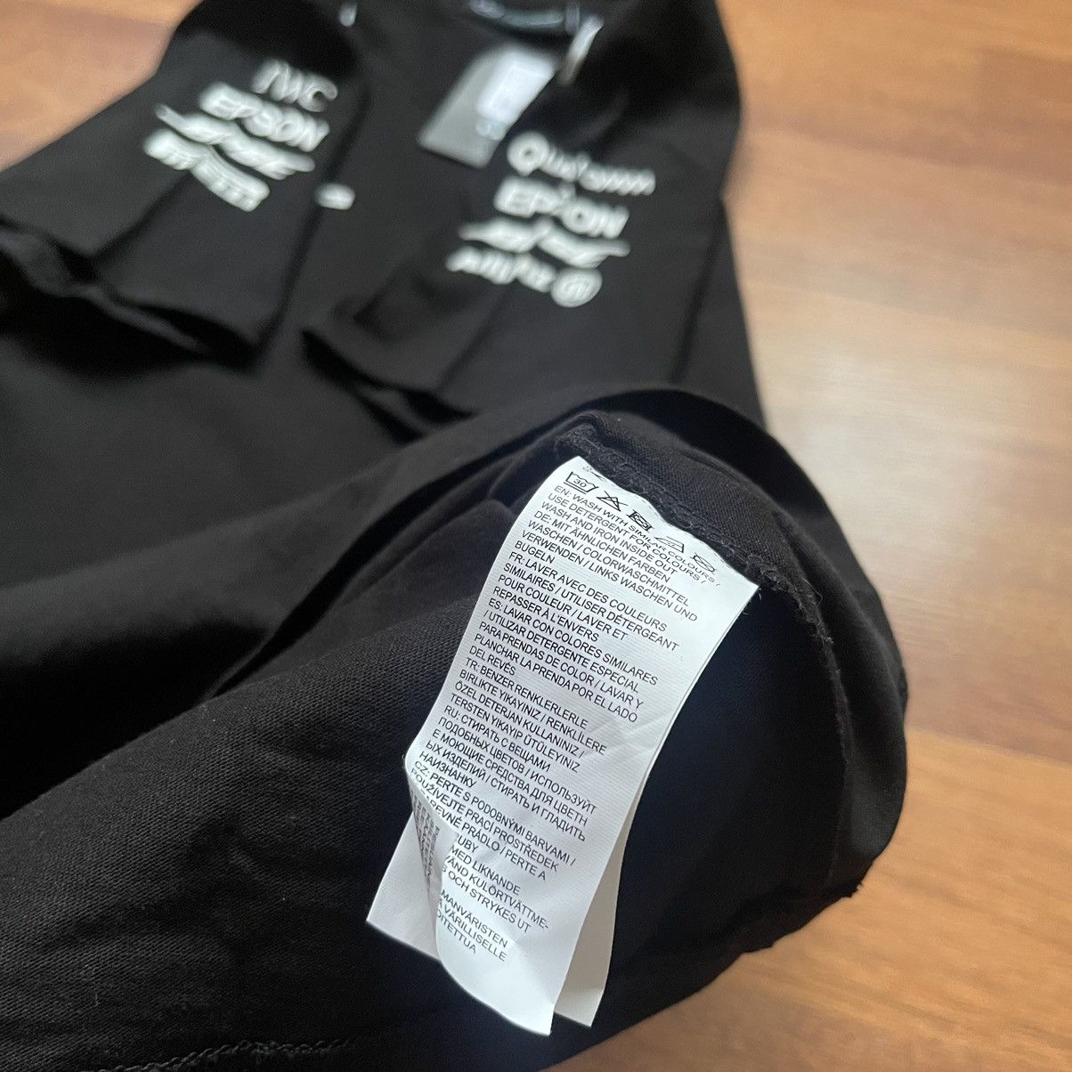 Formula 1 × Mercedes-Benz NWT AMG MERCEDES HUGO BOSS 2017 FORMULA 1 PETRONAS TEE Size XL / US 12-14 / IT 48-50 - 7 Thumbnail