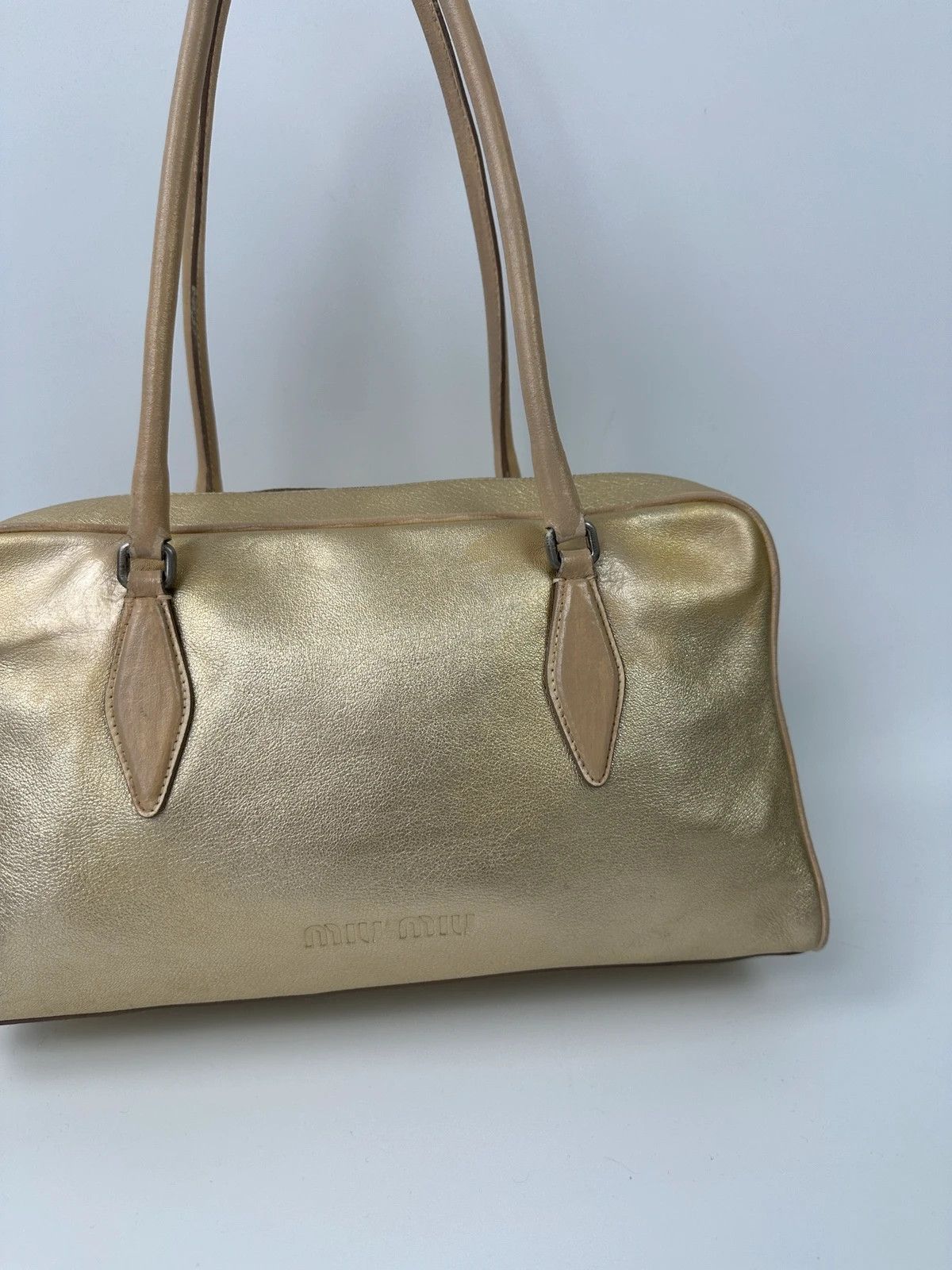 Miu Miu Miu Miu 90’s Gold Leather Shiny Boston Handbag ShoulderBag Size ONE SIZE - 4 Thumbnail