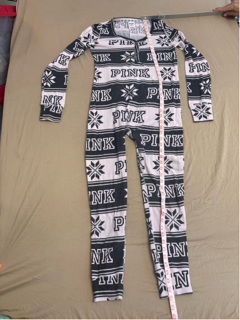 Pink Women's PINK Pajama Onesie L Pink White Black Size L / US 10 / IT 46 - 7 Thumbnail