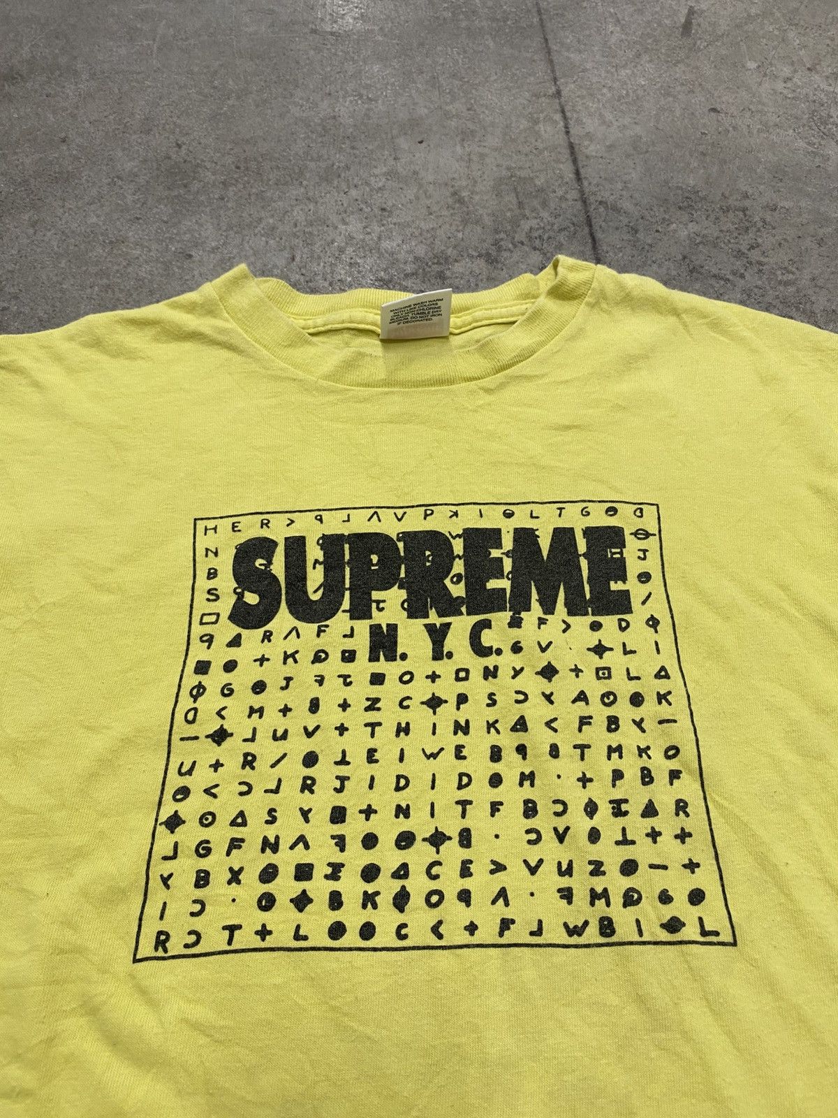 Supreme Supreme zodiac t shirt 2012 Size US S / EU 44-46 / 1 - 2 Thumbnail
