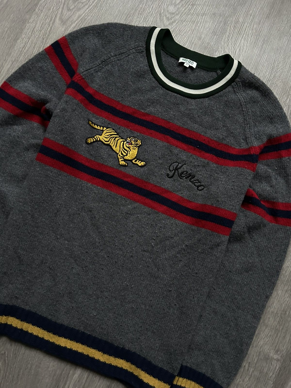 Kenzo × Vintage SWEATER KENZO 🔘 STREETWEAR 🔘 SIZE: L 🔘 RAR ITEM 🔘 Size US L / EU 52-54 / 3 - 2 Thumbnail