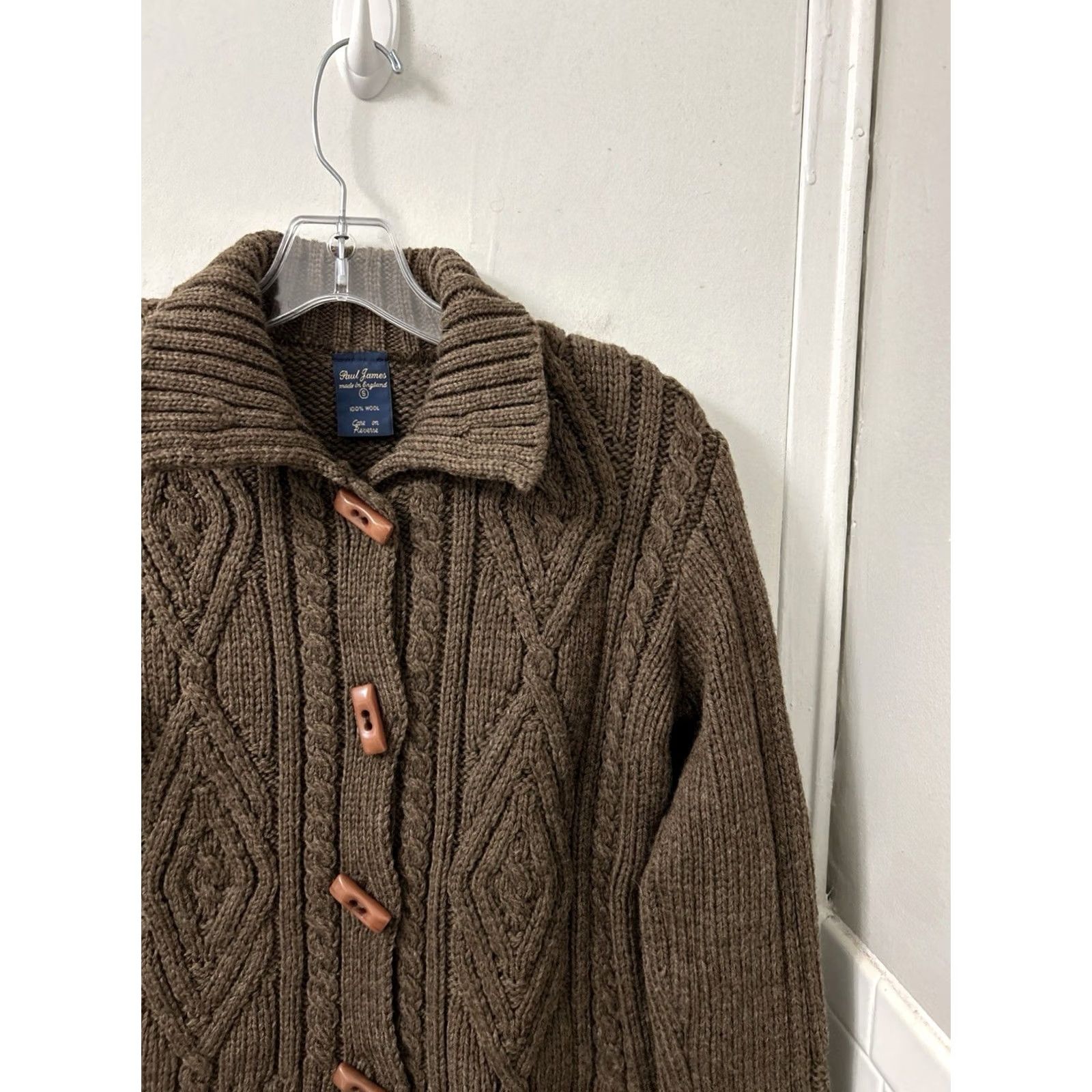 Paul James VTG Paul James Cardigan Sweater Womens Small Brown 100% Wool Cable Knit Toggle Heavyweight Fall Winter Mens? Size S / US 4 / IT 40 - 4 Thumbnail