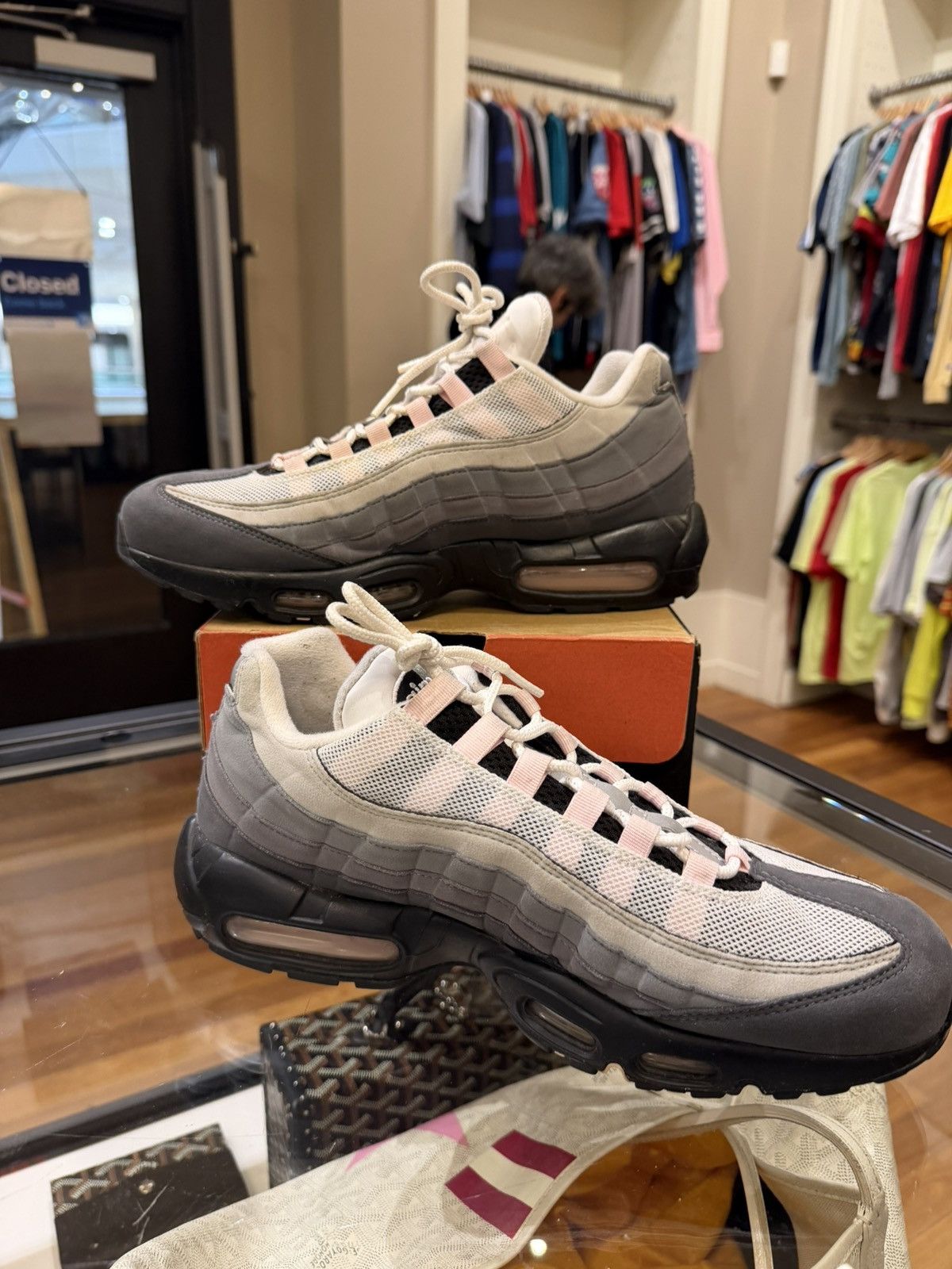 Nike Nike Air Max 95 ‘Bjg Bubble Pink Foam’ Size US 11 / EU 44 - 3 Thumbnail