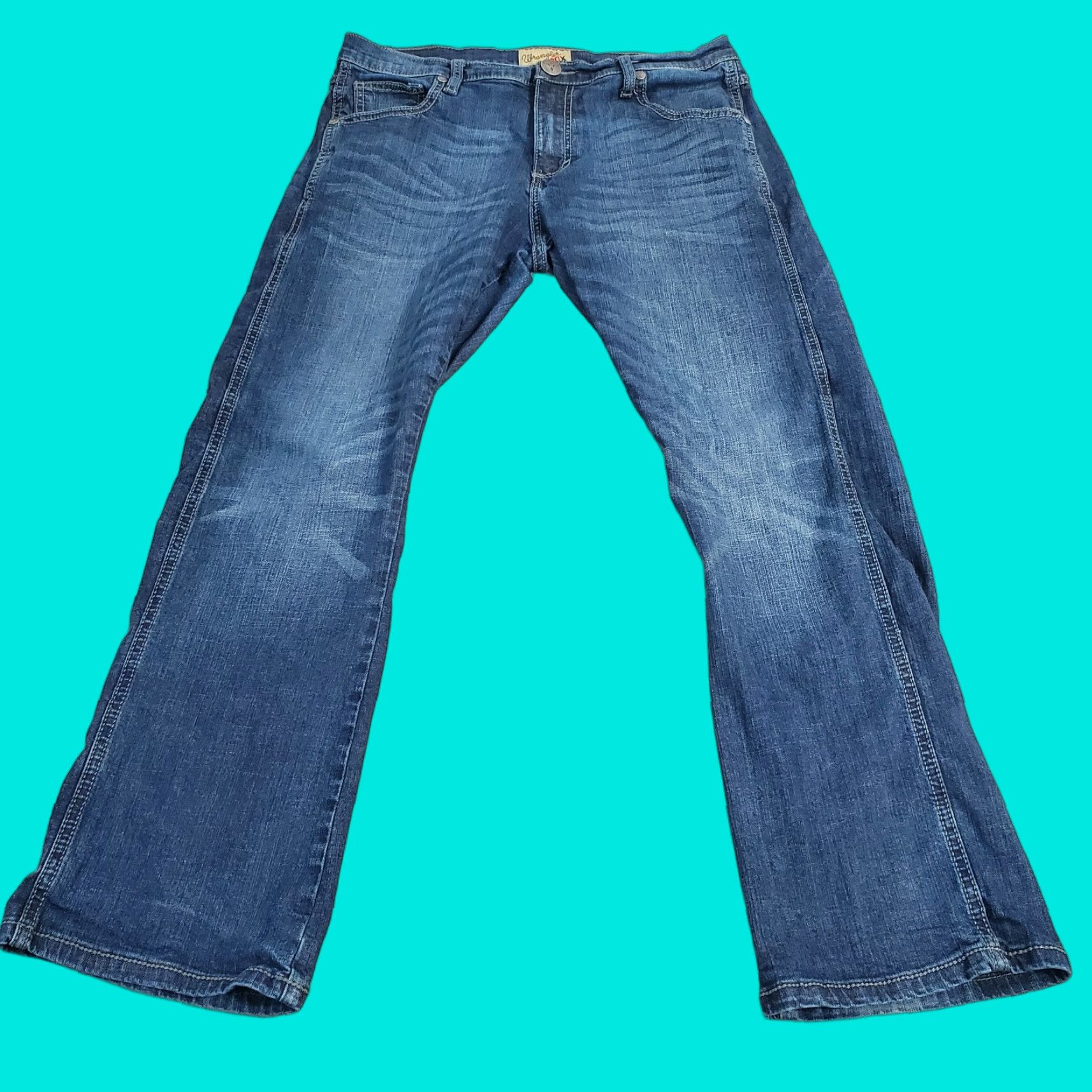 Wrangler Wrangler Jeans Mens 32x30 Blue Vintage Boot Cut Dark Wash 42MWXBT Regular Inseam 30 Denim Cotton Logo Pockets Cowboy Southwestern Casual Size US 32 / EU 48 - 1 Thumbnail