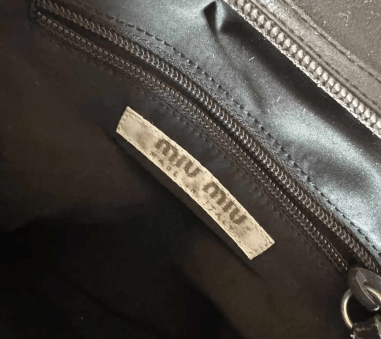 Miu Miu × Prada Miu Miu Leather Bag Shoulder Sport 1999 Red Tab Hand XX0021 Size ONE SIZE - 8 Thumbnail