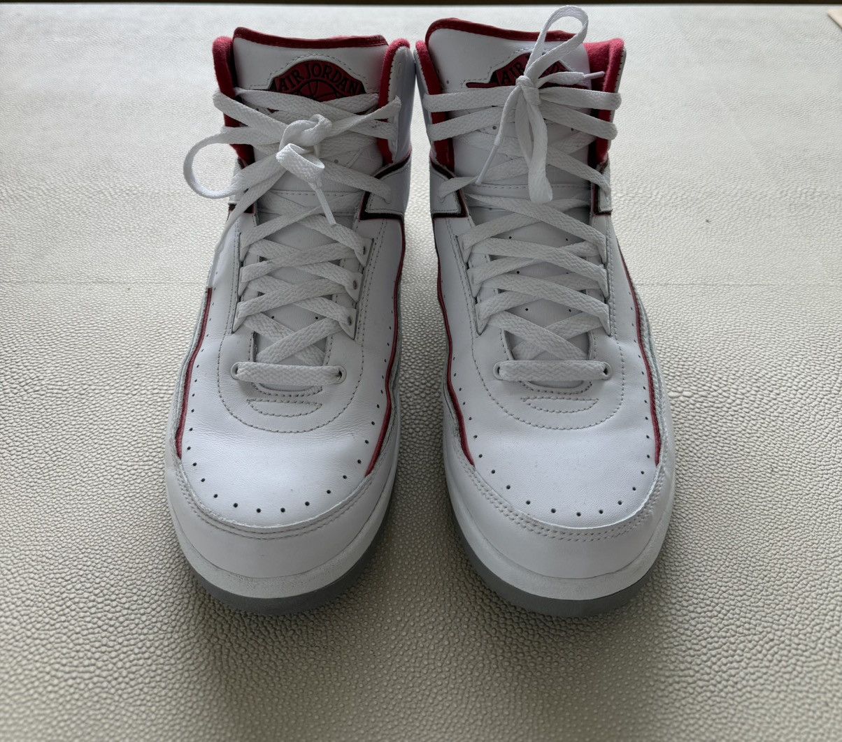 Nike Nike Air Jordan 2 Retro "Chicago Home" Size US 10.5 / EU 43-44 - 3 Thumbnail