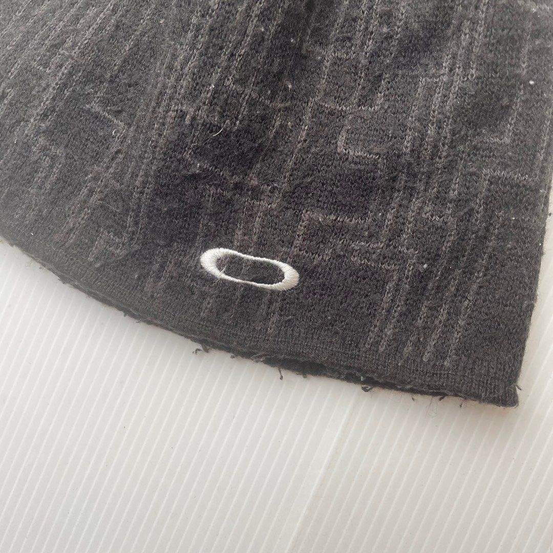 Oakley Oakley Short Beanie in Black Size ONE SIZE - 2 Thumbnail