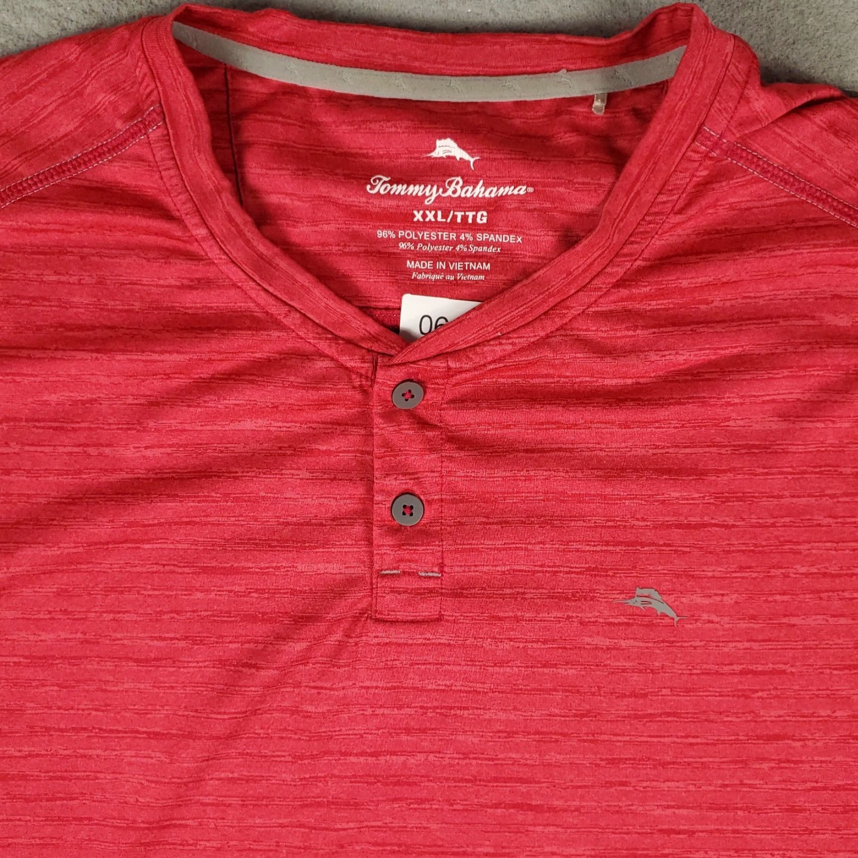 Tommy Bahama Tommy Bahama T-Shirt Mens 2XL Red Henley Polyester Short Sleeve Adult Size US XXL / EU 58 / 5 - 2 Thumbnail