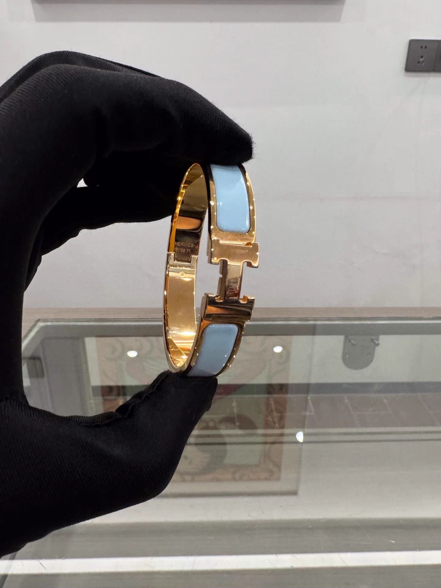Hermes Hermes Clic H Blue Enamel Gold Bracelet GM Size ONE SIZE - 3 Thumbnail