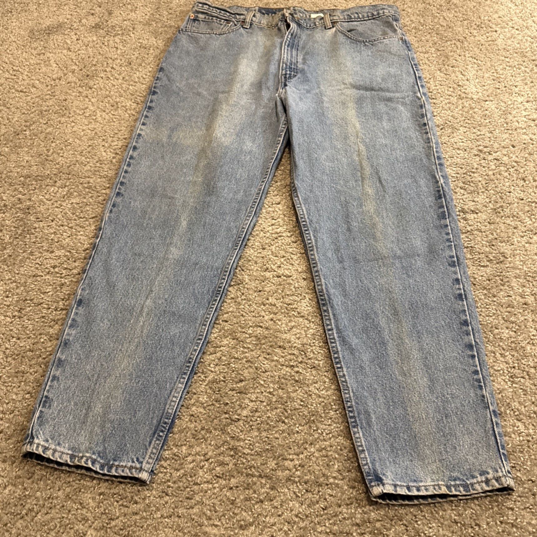 Levi's VINTAGE Levi’s 550 Tapered Jeans Men 40 Light Blue Denim 30 Inseam 90s Relaxed Fit 40x30 Jeans Size US 40 / EU 56 - 5 Thumbnail
