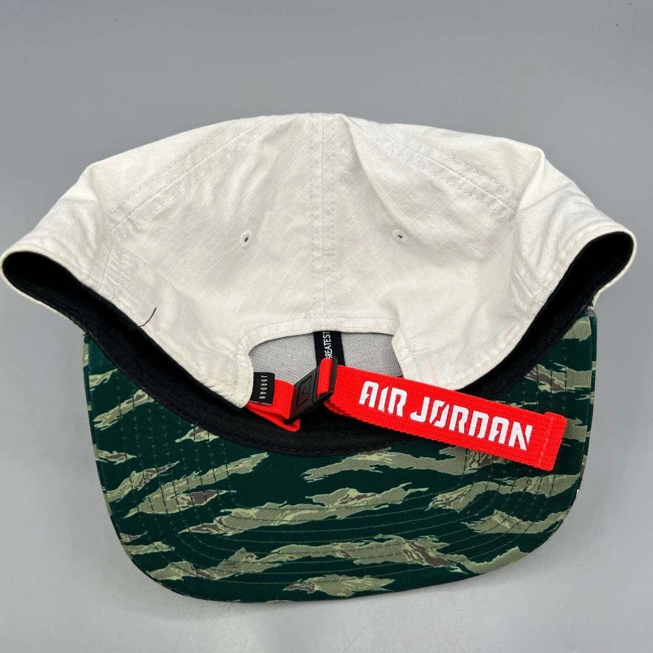 Jordan Brand Air Jordan Hat Men Jumpman City of Flight Strap Back Cap Size ONE SIZE - 3 Thumbnail