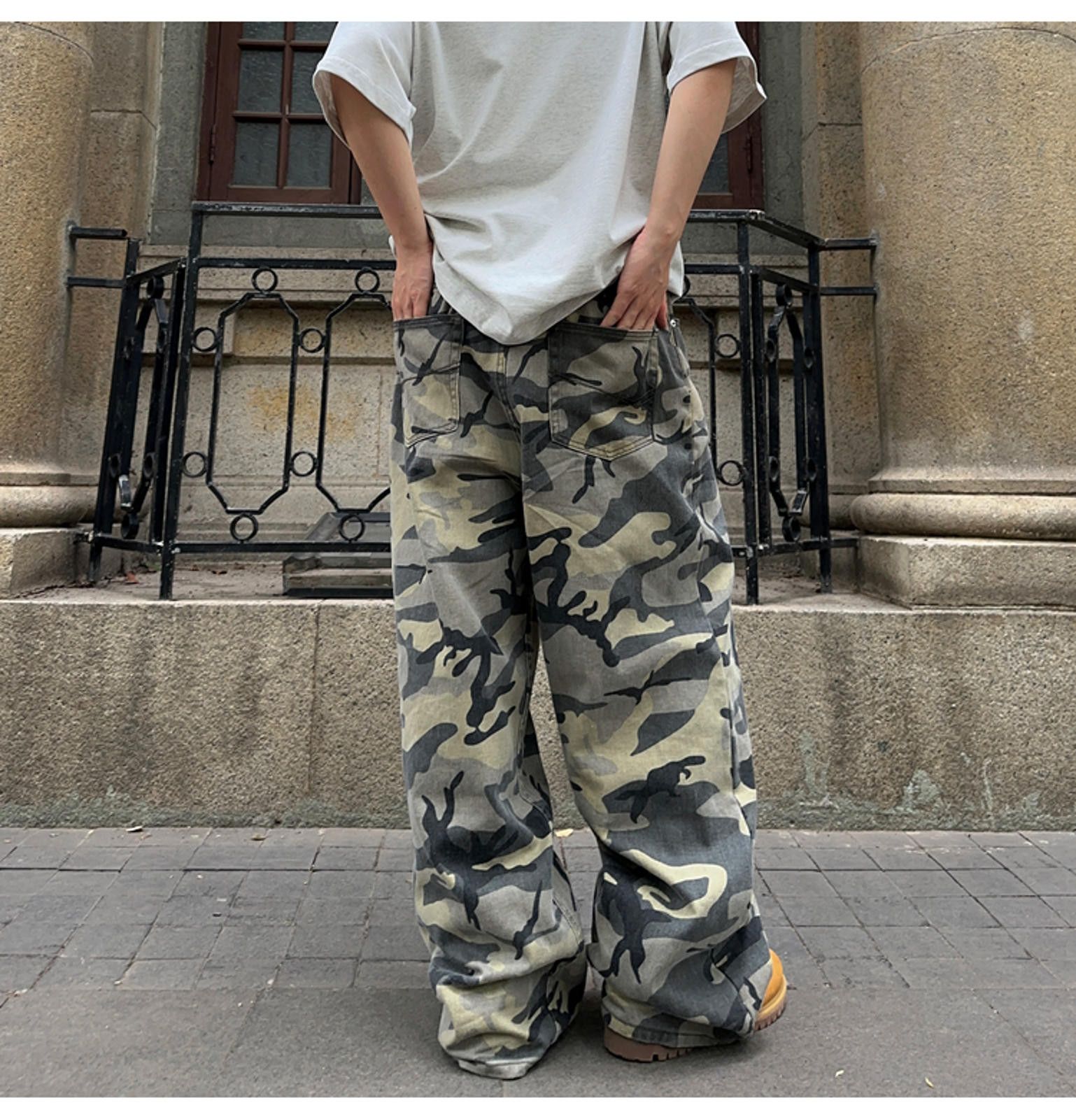 Other Camouflage Camo Wide-Leg Pants Size US 32 / EU 48 - 4 Thumbnail