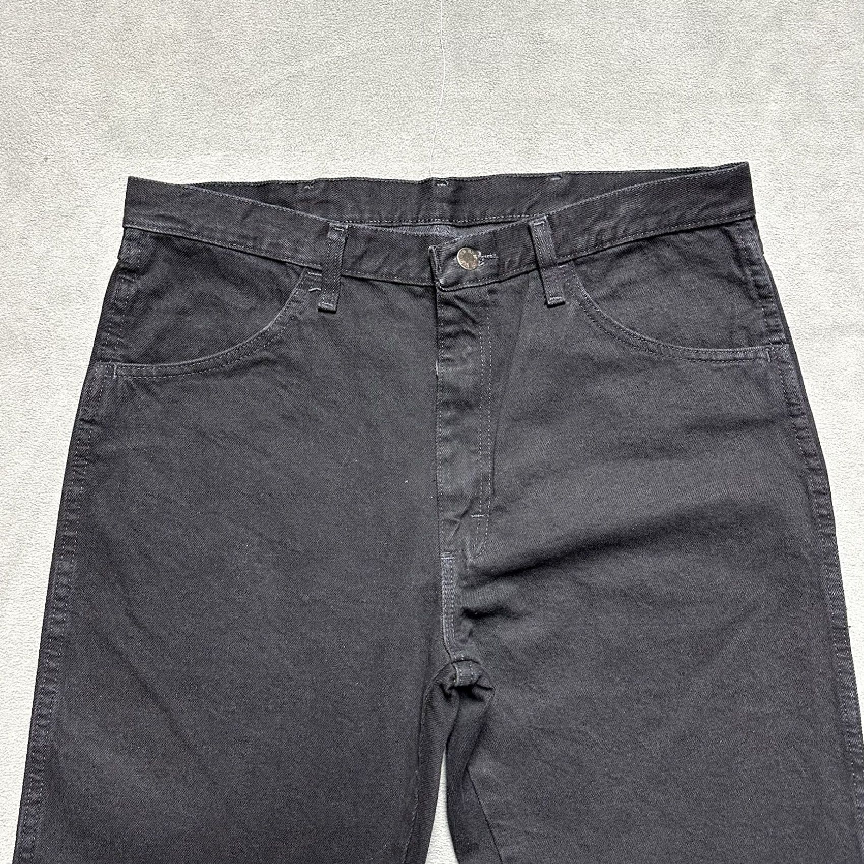 Wrangler NWT Rustler Denim Jeans Mens Waist 36x32 (36x31) Black Wash - Vintage - Regular Fit Size US 36 / EU 52 - 4 Thumbnail
