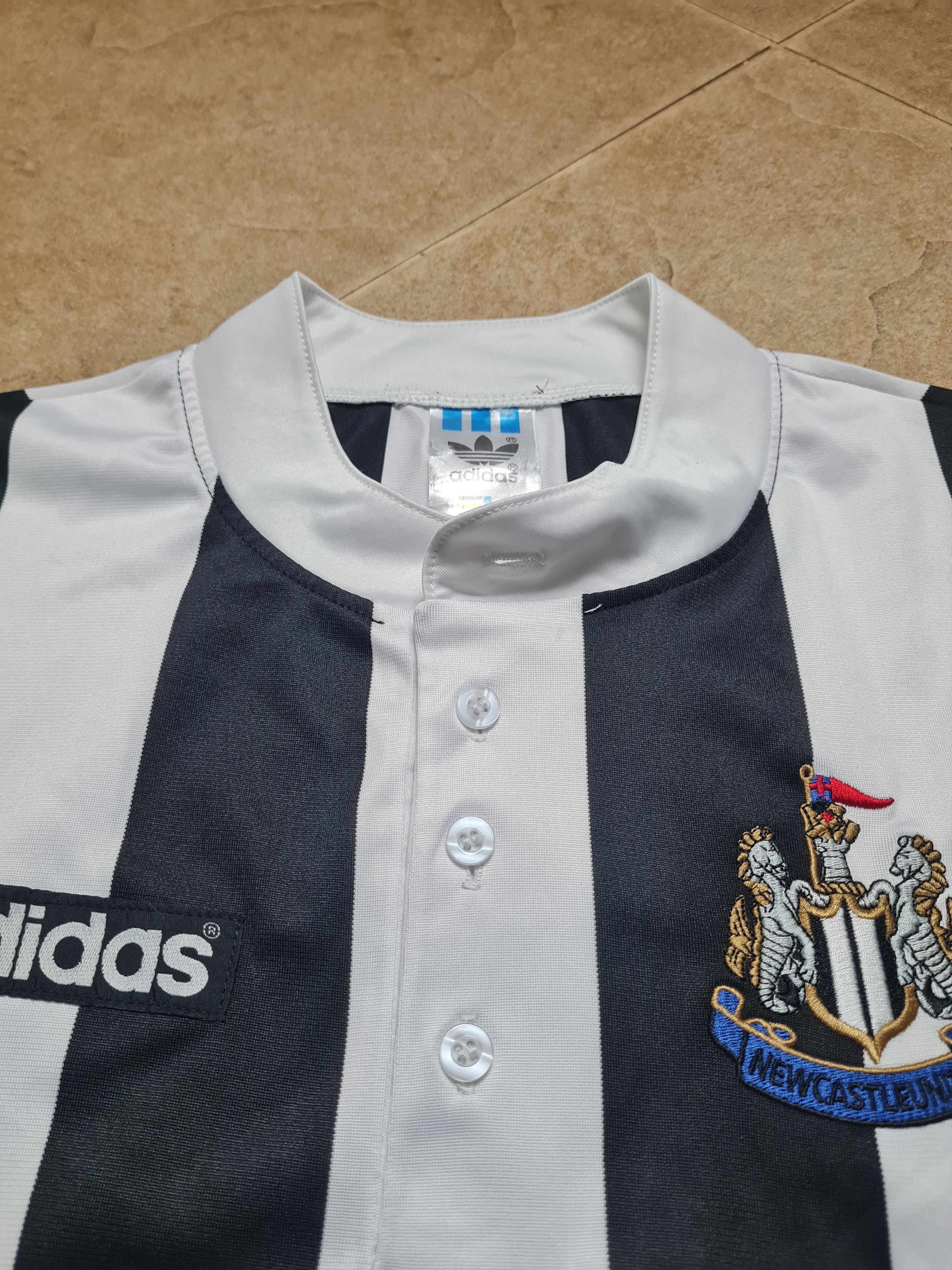 Adidas Rare Jersey Adidas Newcastle 1995/1997 Archive Home Shirt Size US M / EU 48-50 / 2 - 24 Thumbnail