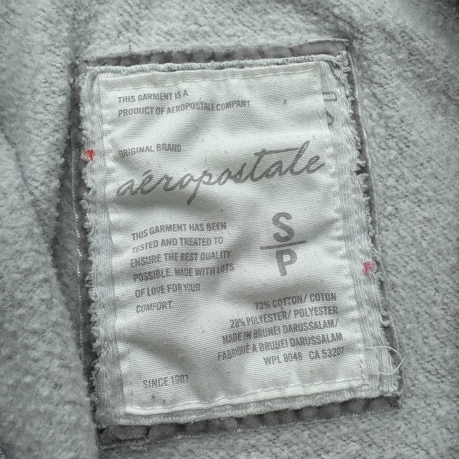 Aeropostale Vintage Y2K Aeropostale Snowflakes Rhinestone 1/2 Zip Hoodie Size S / US 4 / IT 40 - 3 Thumbnail