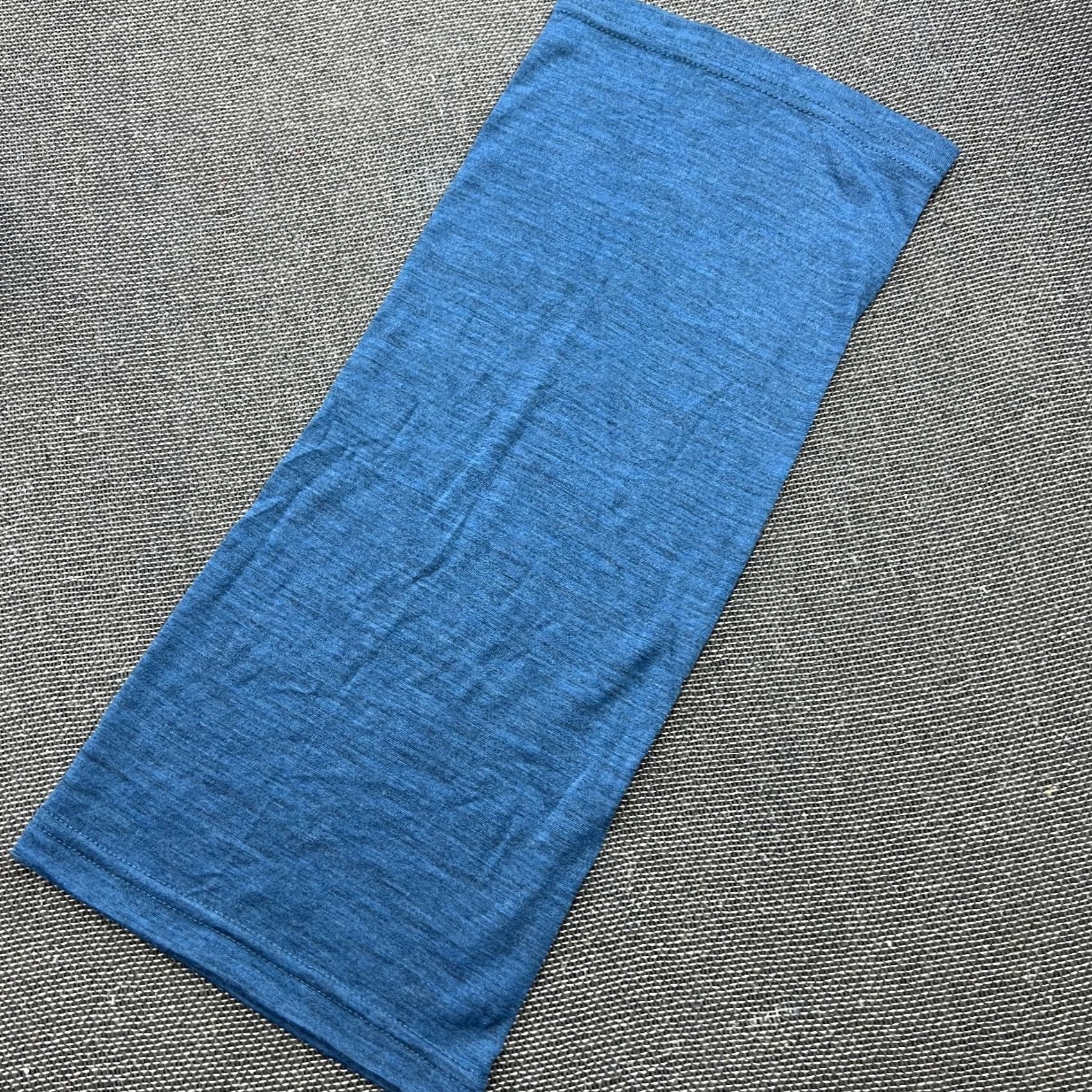 Vintage DEVOLD Neck Warmer 100% Merino Wool One Size Tube Scarf Outdoor Gaiter Unisex Adults Blue Balaclava Size ONE SIZE - 3 Thumbnail