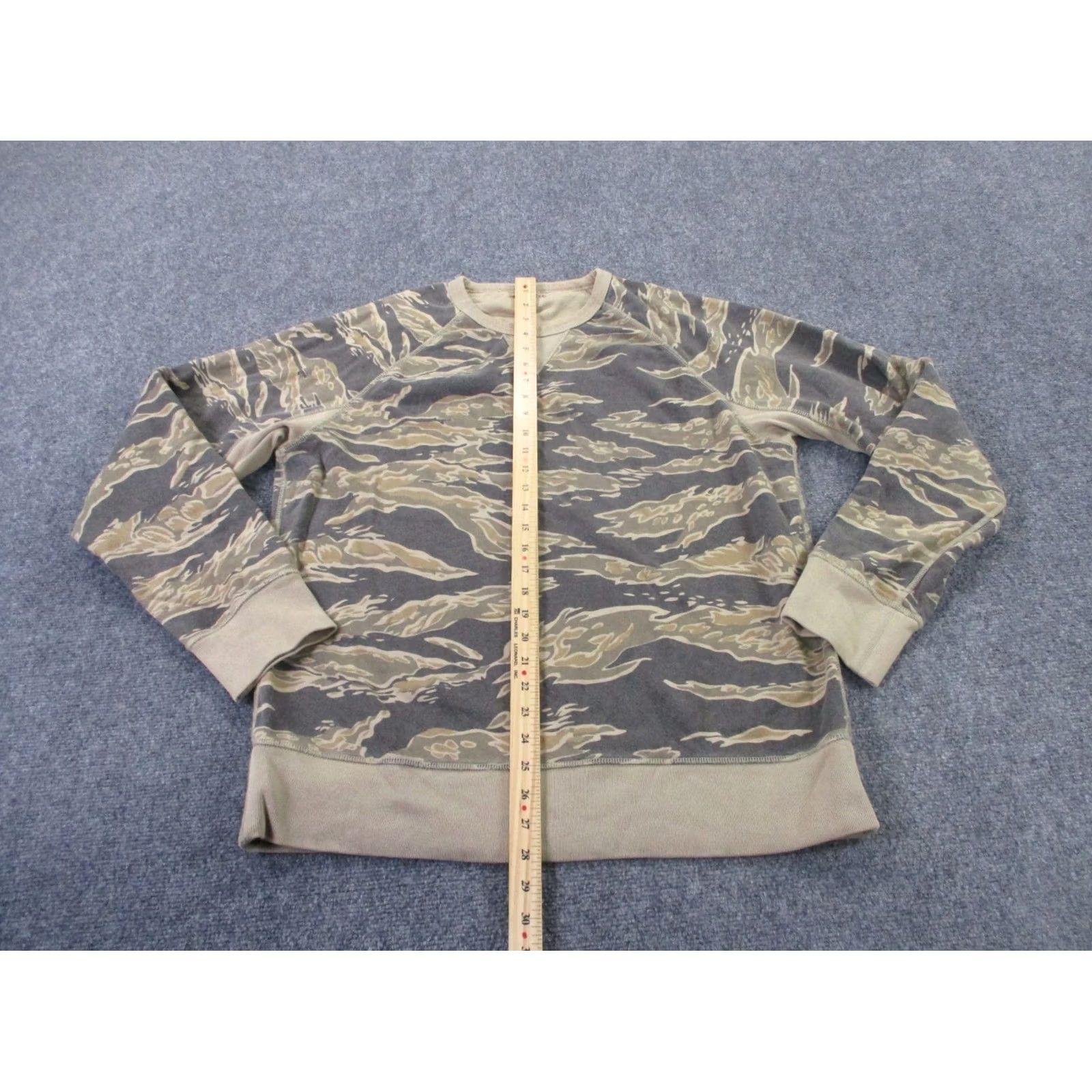 Madewell Madewell Sweatshirt Womens L Beige Camo Pullover Outdoors Casual Sweater Heavy Regular Fit Knit Crew Neck Front Pullover 90s? Size L / US 10 / IT 46 - 3 Thumbnail