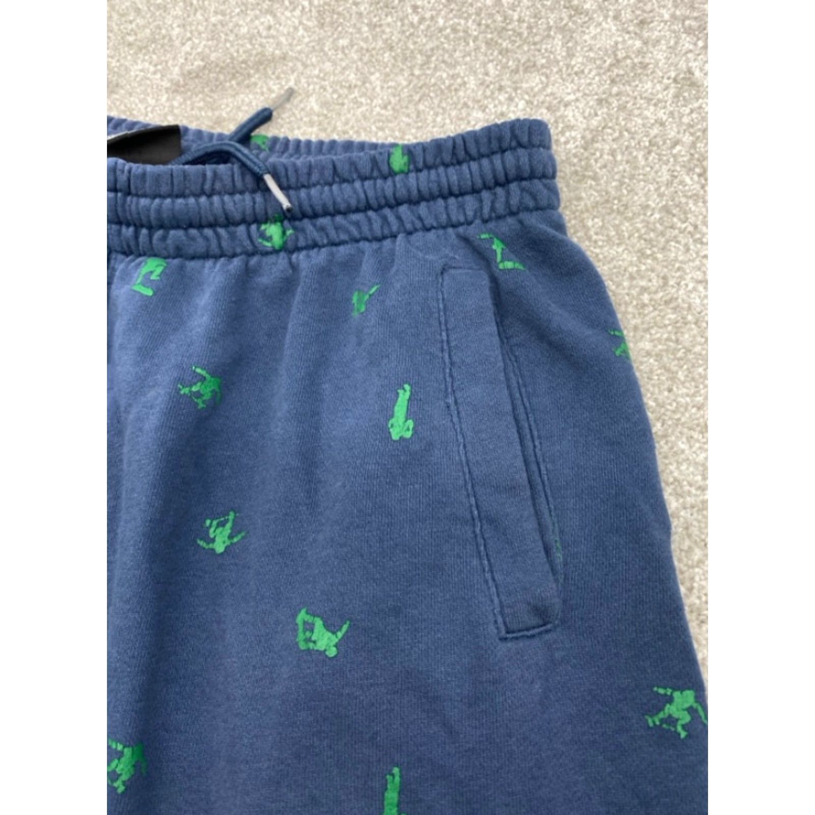 Nike VINTAGE Nike SB Board Shorts Men XL Blue Green Skater AOP Elastic Waist Size US 26 / EU 42 - 3 Thumbnail