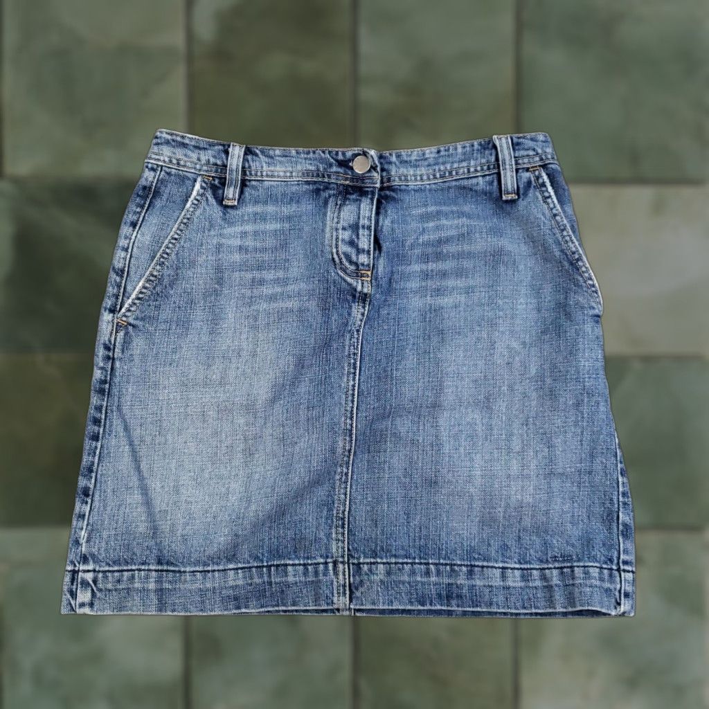 J.Crew J.Crew Women's Denim Mini Skirt Size 2 Blue Casual Casualwear Pockets Made in USA Size 26" / US 2 / IT 38 - 1 Thumbnail
