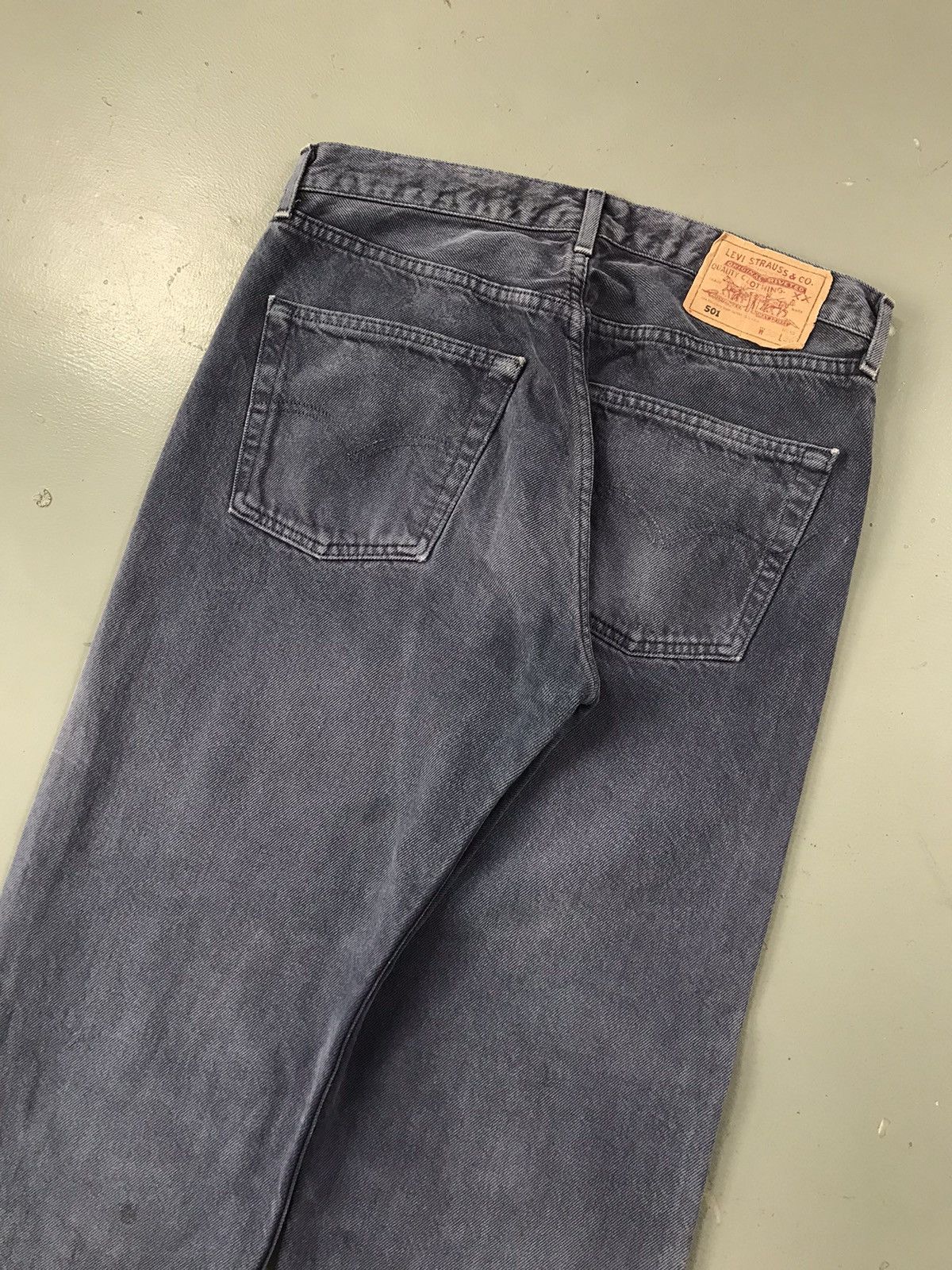 Levi's × Vintage Vintage Levi’s 501 purple paper tag denim Size US 31 - 6 Thumbnail