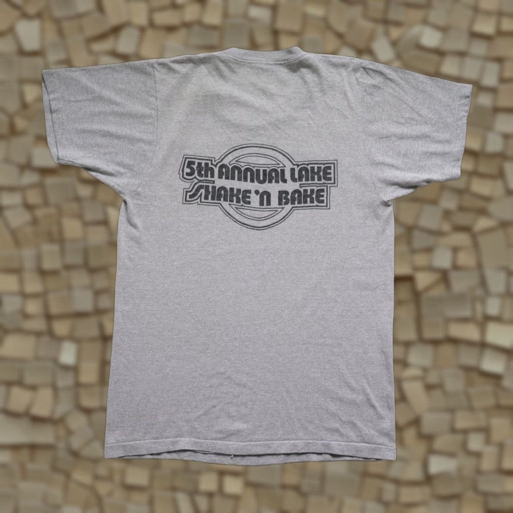 Fruit Of The Loom VINTAGE FRUIT OF THE LOOM YACHT LAKE BOATING FUNNY USA MADE SCREEN STARS LG TEE, GRAPHIC, COTTON BLEND, REGULAR SIZE L, GRAY Size US L / EU 52-54 / 3 - 1 Thumbnail