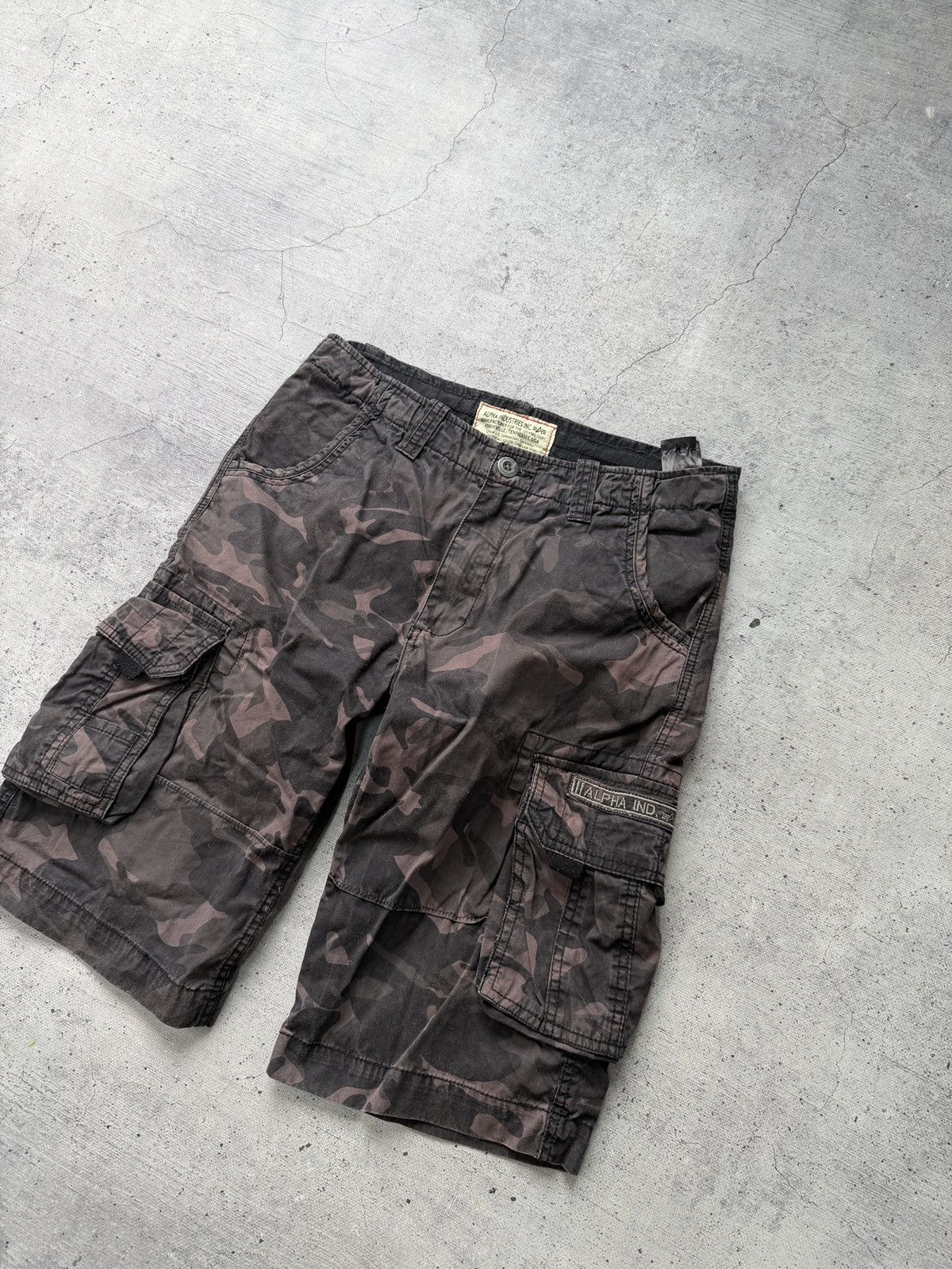 Alpha Industries 📌Vintage Alpha Industries shorts cargo men’s Y2K carhartt Size US 32 / EU 48 - 2 Thumbnail
