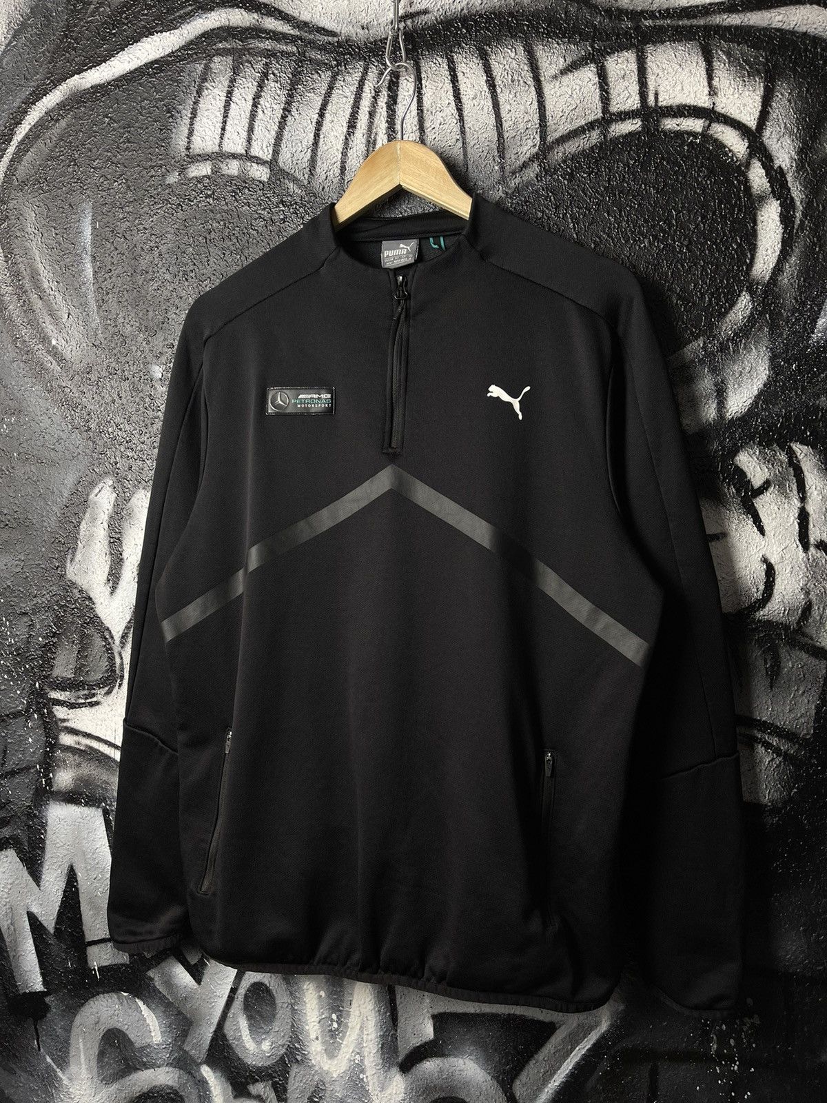Mercedes-Benz × Puma Puma x Mercedes Benz AMG Petronas Racing Sweat Men’s Size M Size US M / EU 48-50 / 2 - 1 Thumbnail