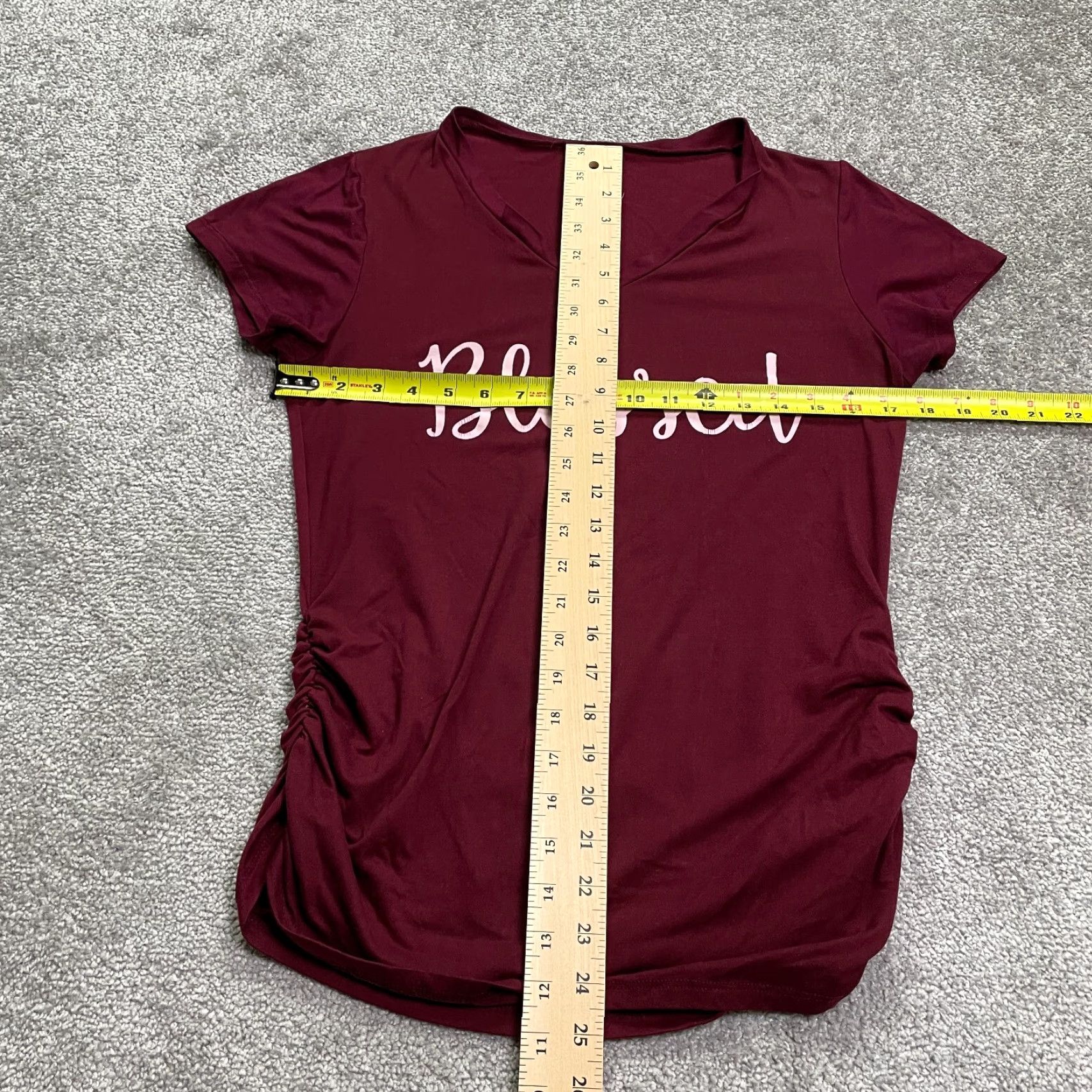 Vintage Unbranded Red Graphic T-Shirt Womens Medium V-Neck Short Sleeve Casual Cotton Size M / US 6-8 / IT 42-44 - 7 Thumbnail