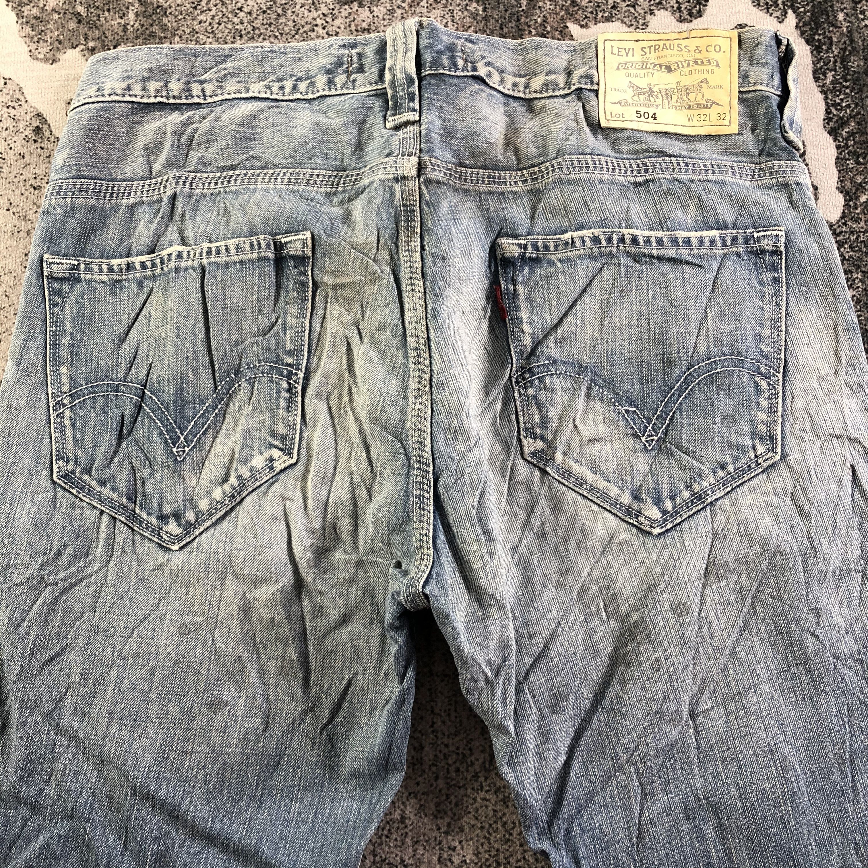 Levi's Vintage Levis 504 Jeans Medium Wash Denim KJ3105 Size US 32 / EU 48 - 4 Thumbnail