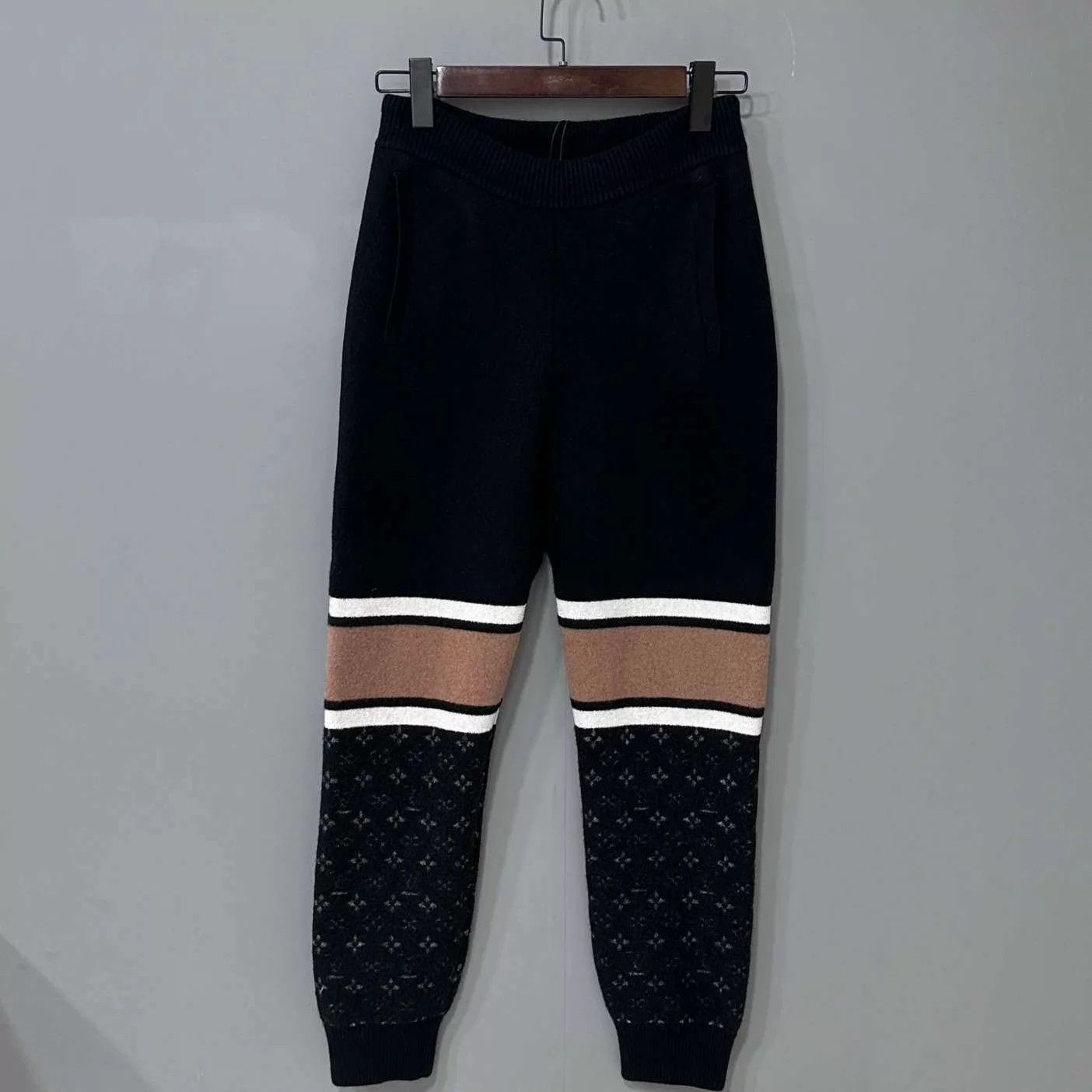 Louis Vuitton LV Monogram light washed wool knit sweatpants S Size US 29 - 3 Thumbnail