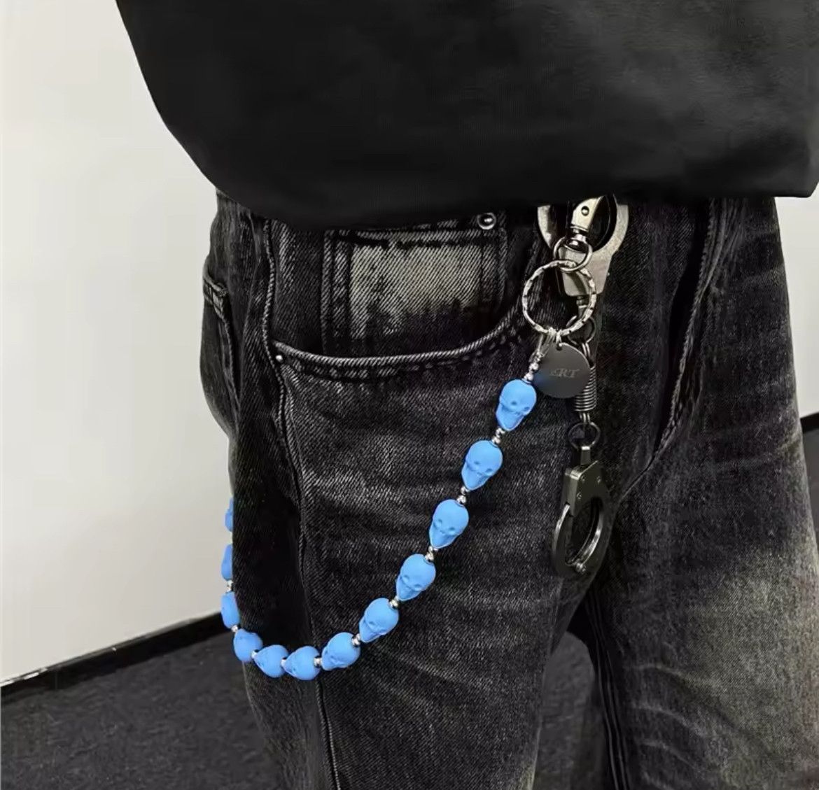 Vintage Punk Blue Skull Resin wallet chain Size ONE SIZE - 1 Thumbnail