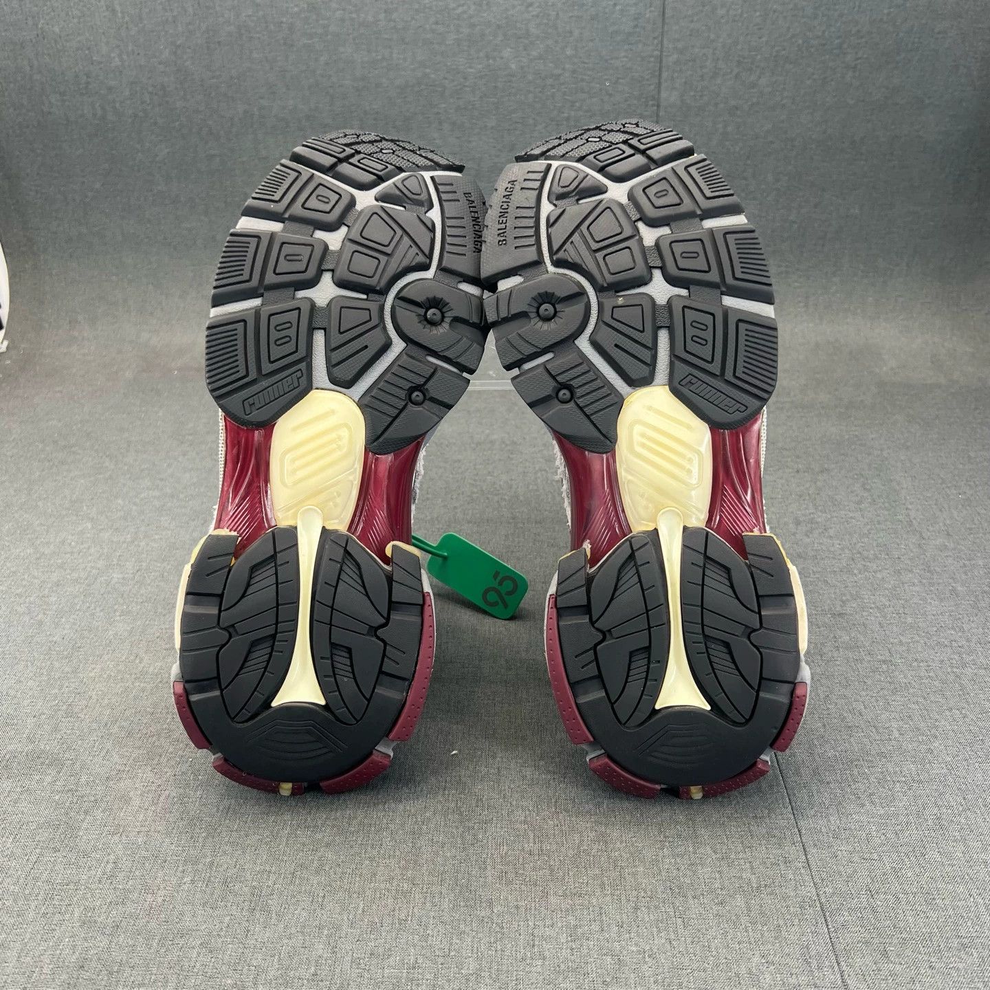 Balenciaga balenciaga low top sneakeres Size US 9 / EU 42 - 7 Thumbnail