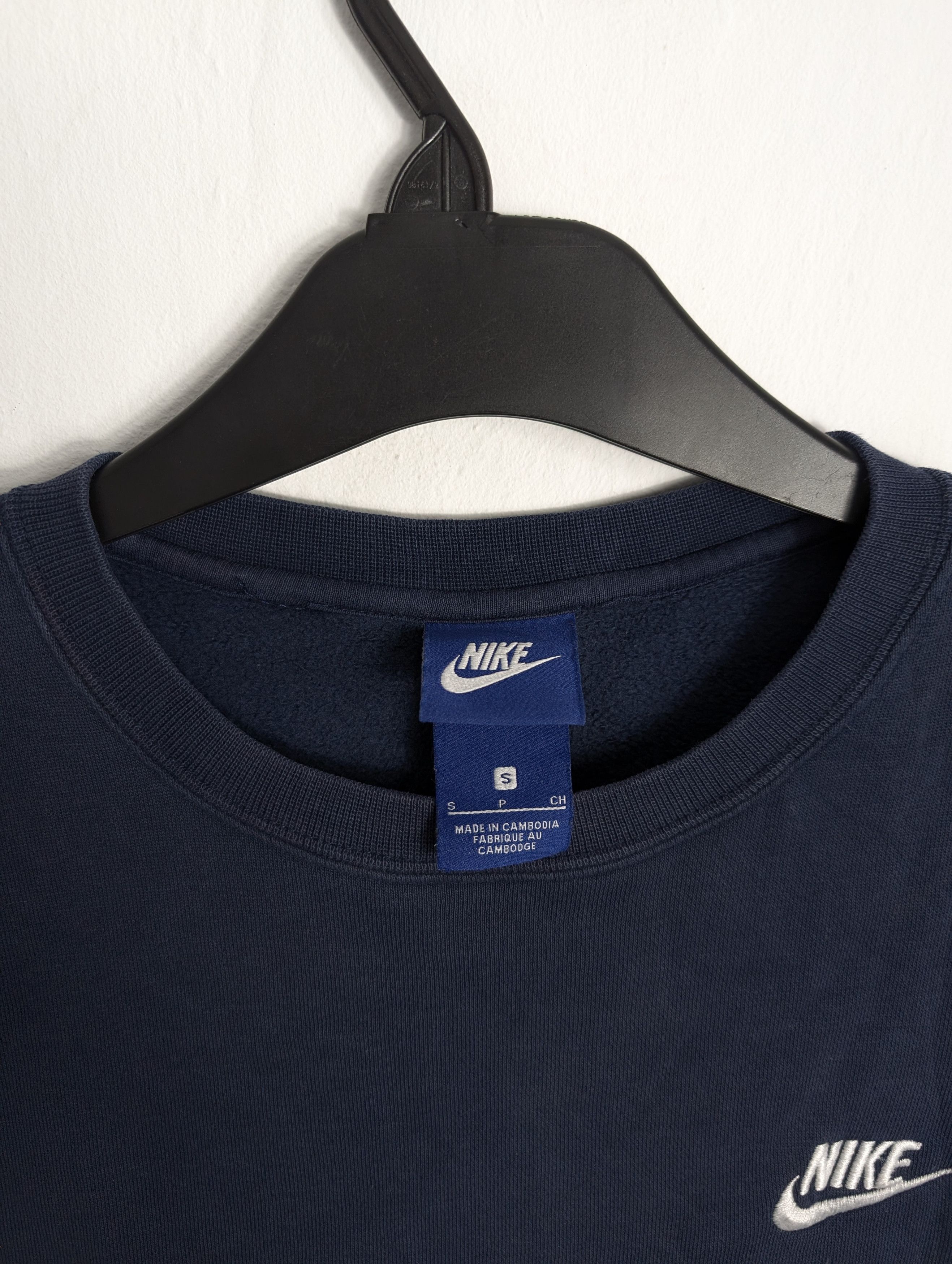 Nike Nike Navy Crewneck Sweatshirt Basic Streetwear Size US S / EU 44-46 / 1 - 3 Thumbnail