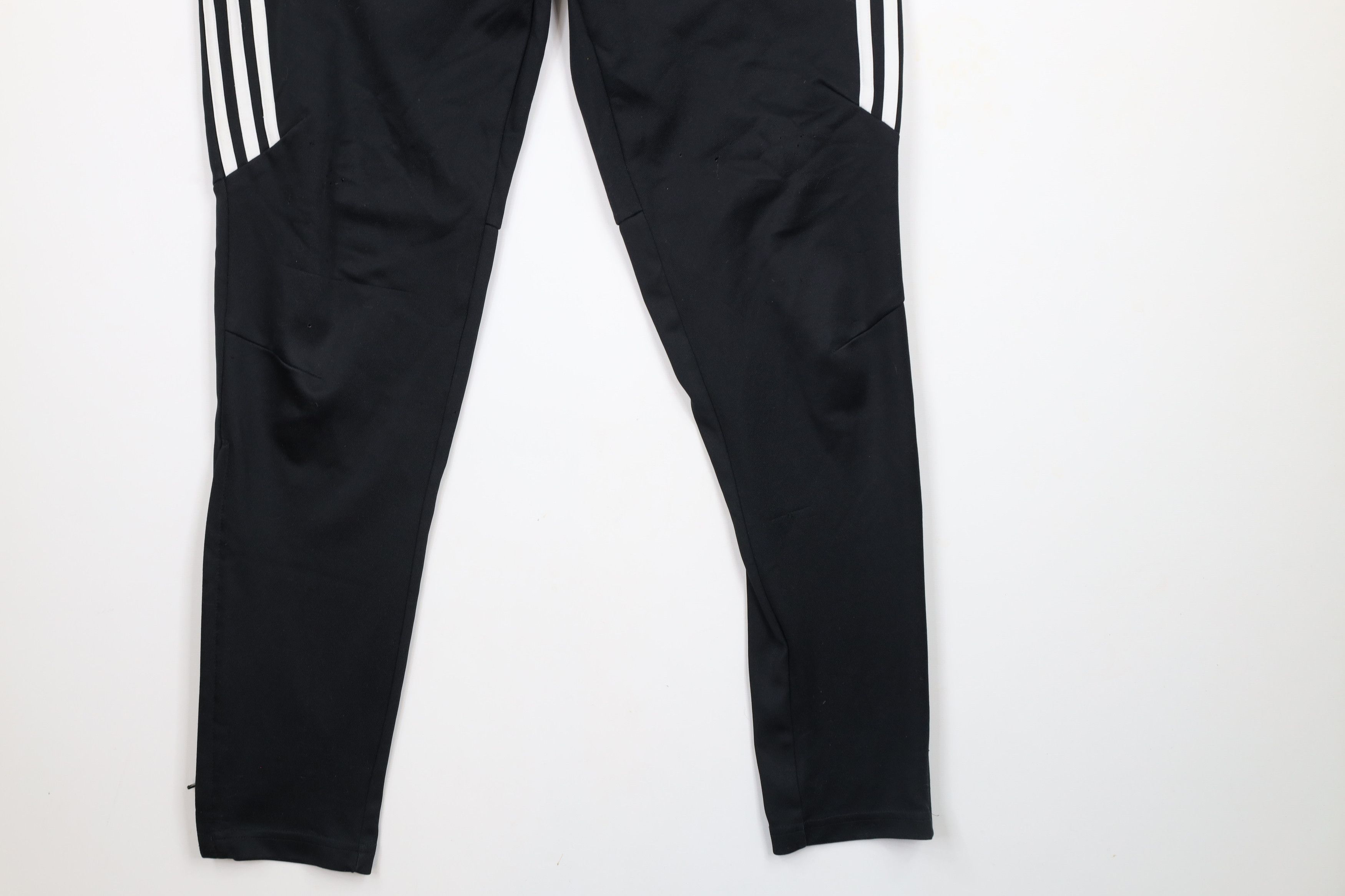 Adidas × Vintage Vintage Adidas Out Soccer Tapered Leg Warm Up Pants Black Size US 34 / EU 50 - 4 Thumbnail