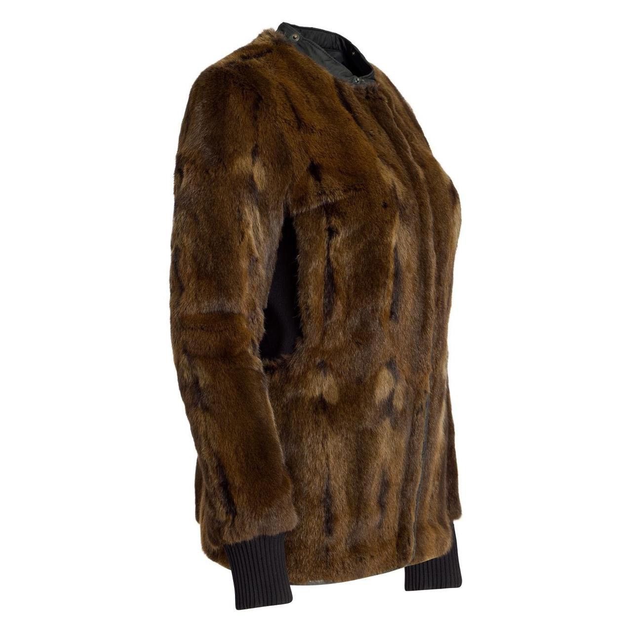 Prada REVERSIBLE FUR JACKET Size M / US 6-8 / IT 42-44 - 1 Thumbnail