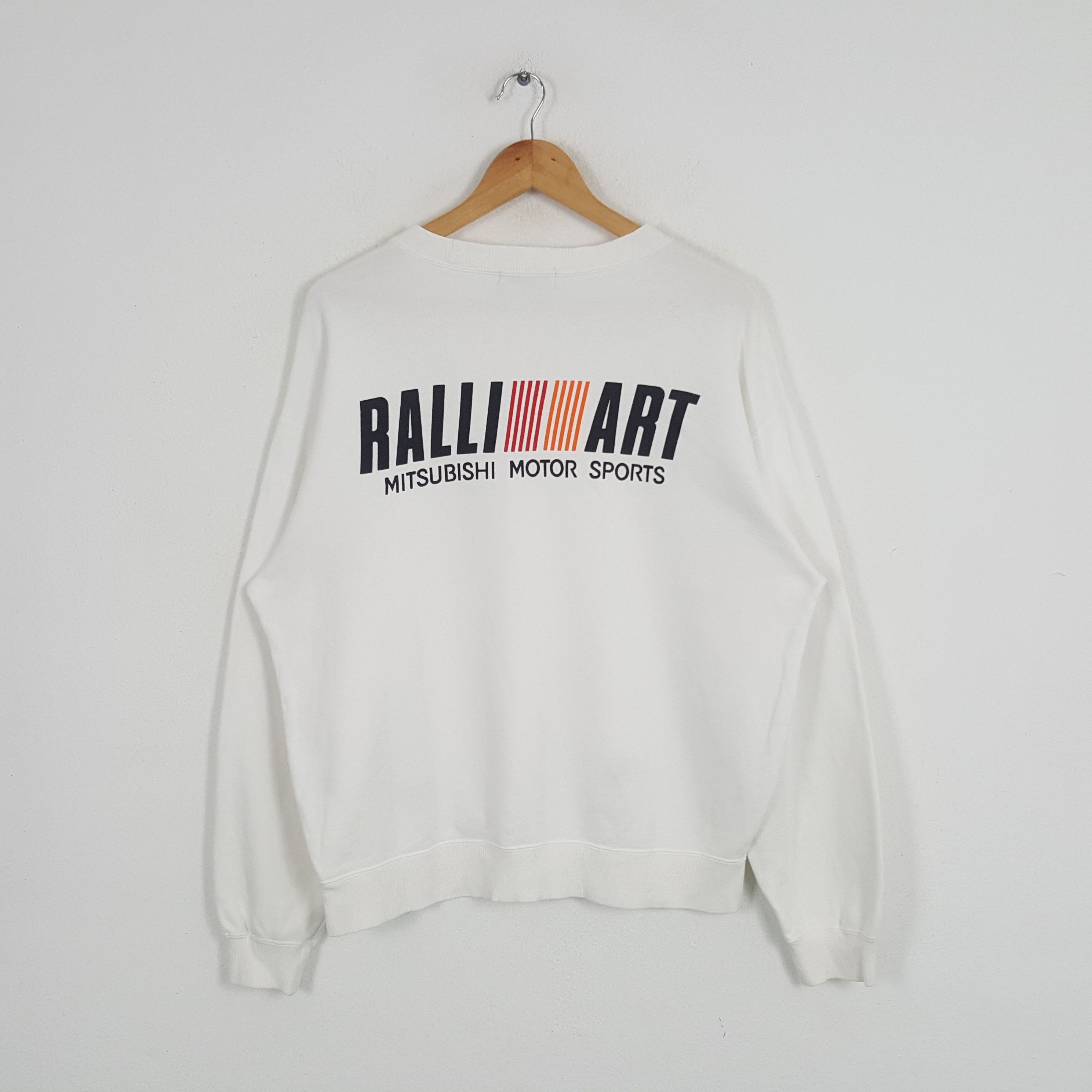 Japanese Brand × Vintage Vintage Ralli Art Mitsubishi Motorsports Racing Sweatshirt Size US L / EU 52-54 / 3 - 1 Thumbnail