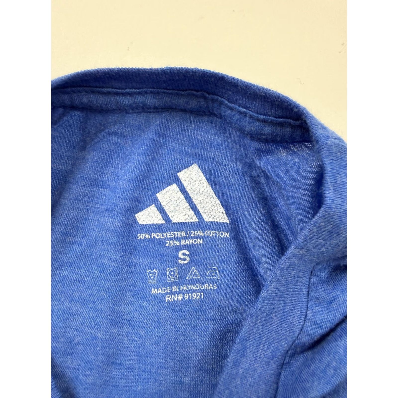 Adidas Adidas Shirt Mens Small Blue USA Track & Field Graphic Tee Tagless Lightweight Size US S / EU 44-46 / 1 - 4 Thumbnail