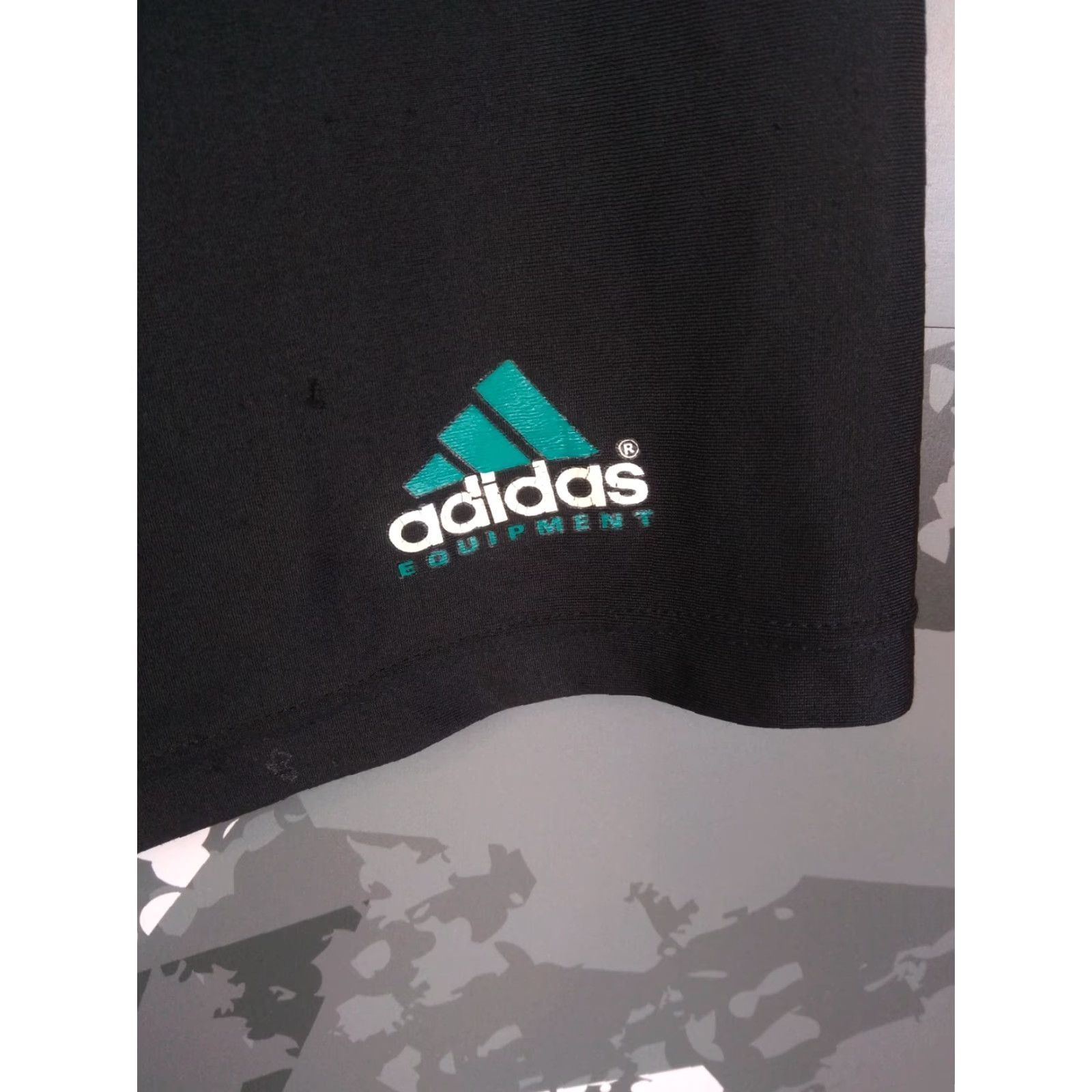 Adidas Adidas Shorts L Vintage Black Mens Shorts Size US 33 - 3 Thumbnail