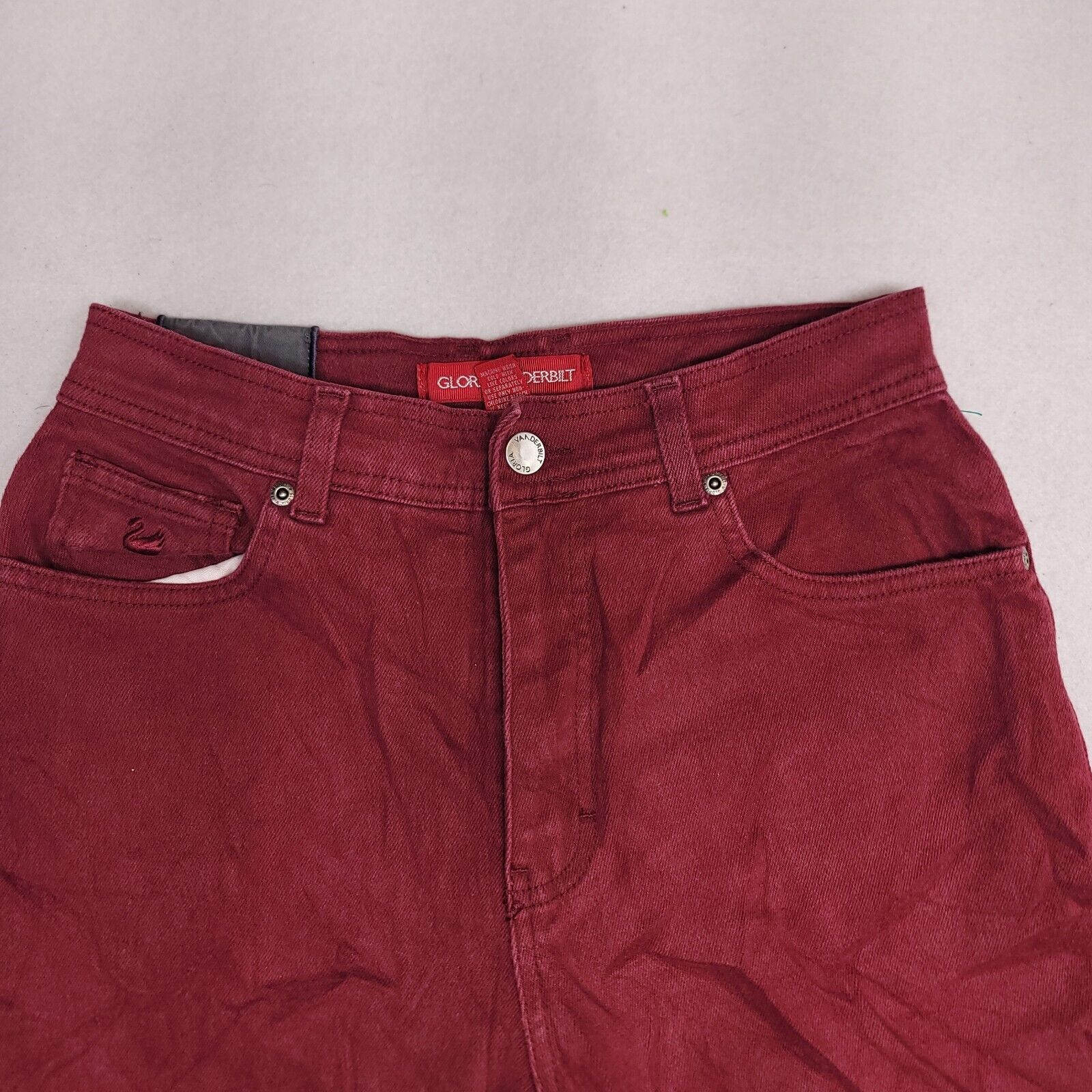 Gloria Vanderbilt Gloria Vanderbilt Button Denim Jeans Womens Size 10P Maroon Size 26" / US 2 / IT 38 - 1 Thumbnail