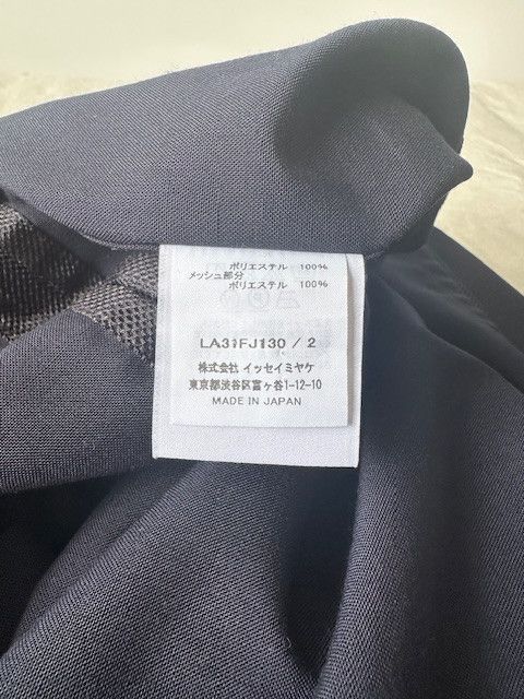 Issey Miyake Issey Miyake Men (IM) "Mesh Strips" Shirt in Navy Size US M / EU 48-50 / 2 - 6 Thumbnail
