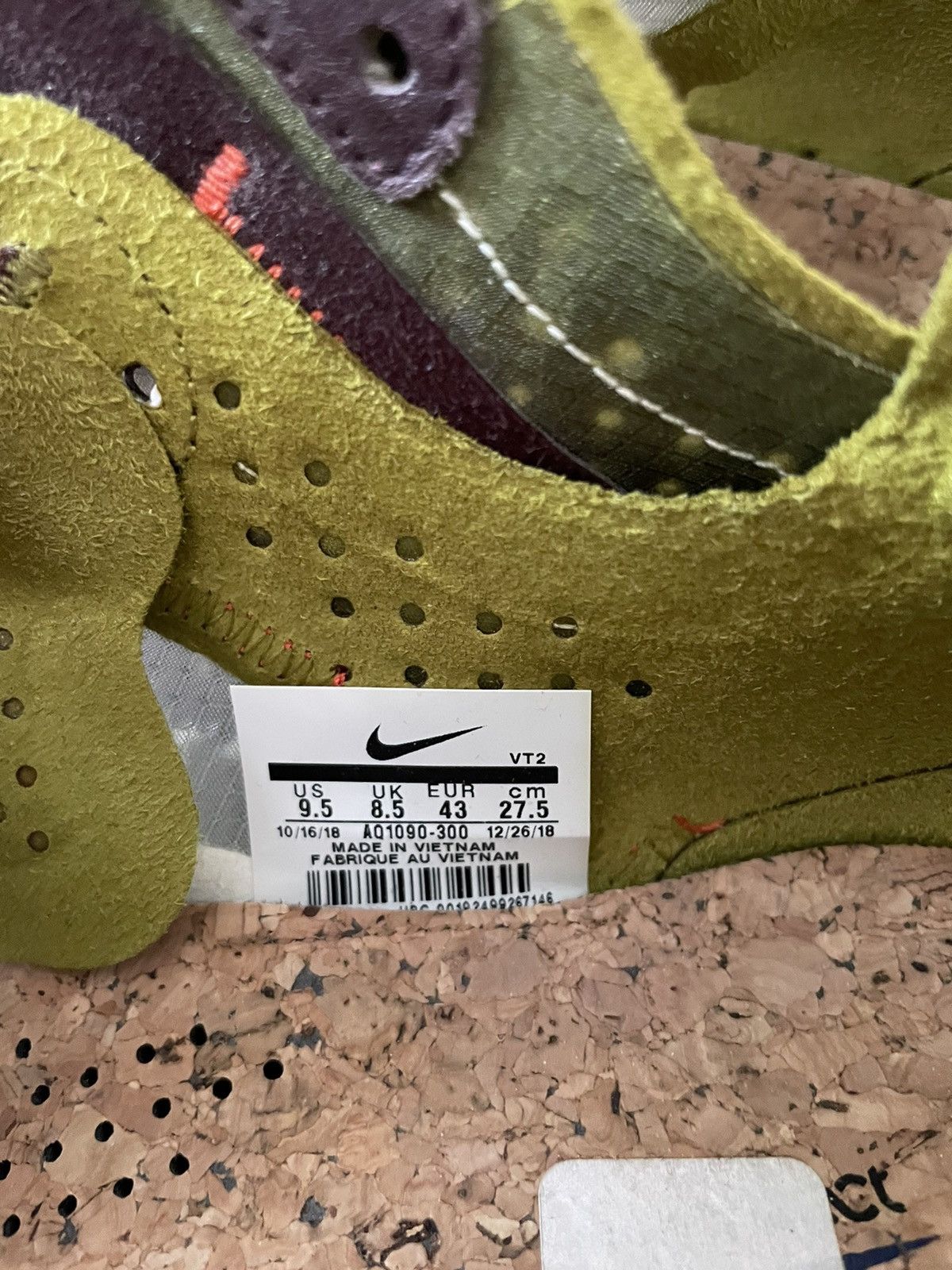 Nike Nike React Element ‘87 Moss Size US 9.5 / EU 42-43 - 7 Thumbnail