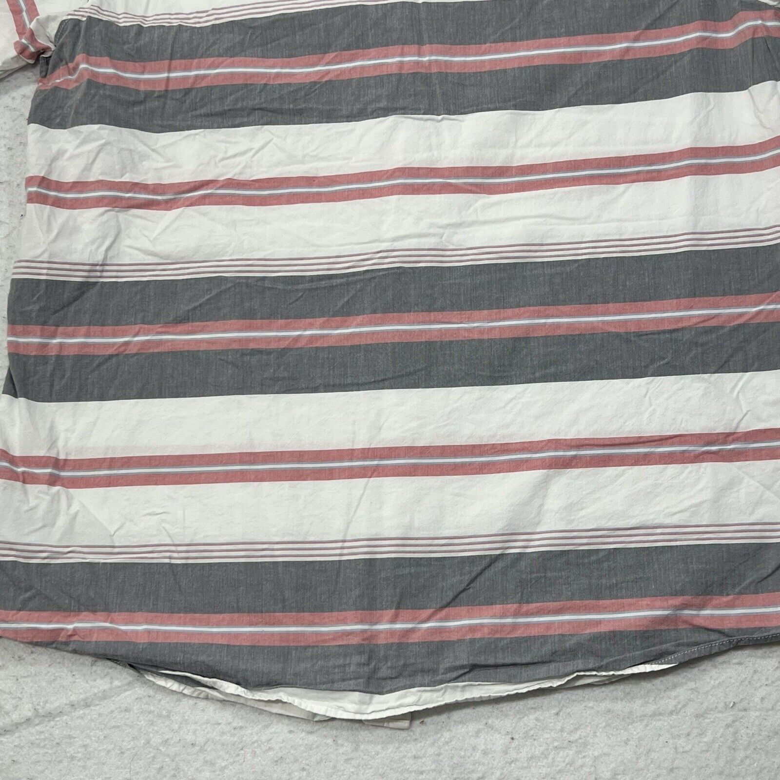 Columbia Columbia Sportswear Button Front Pocket Shirt Red Striped Size US XL / EU 56 / 4 - 11 Thumbnail