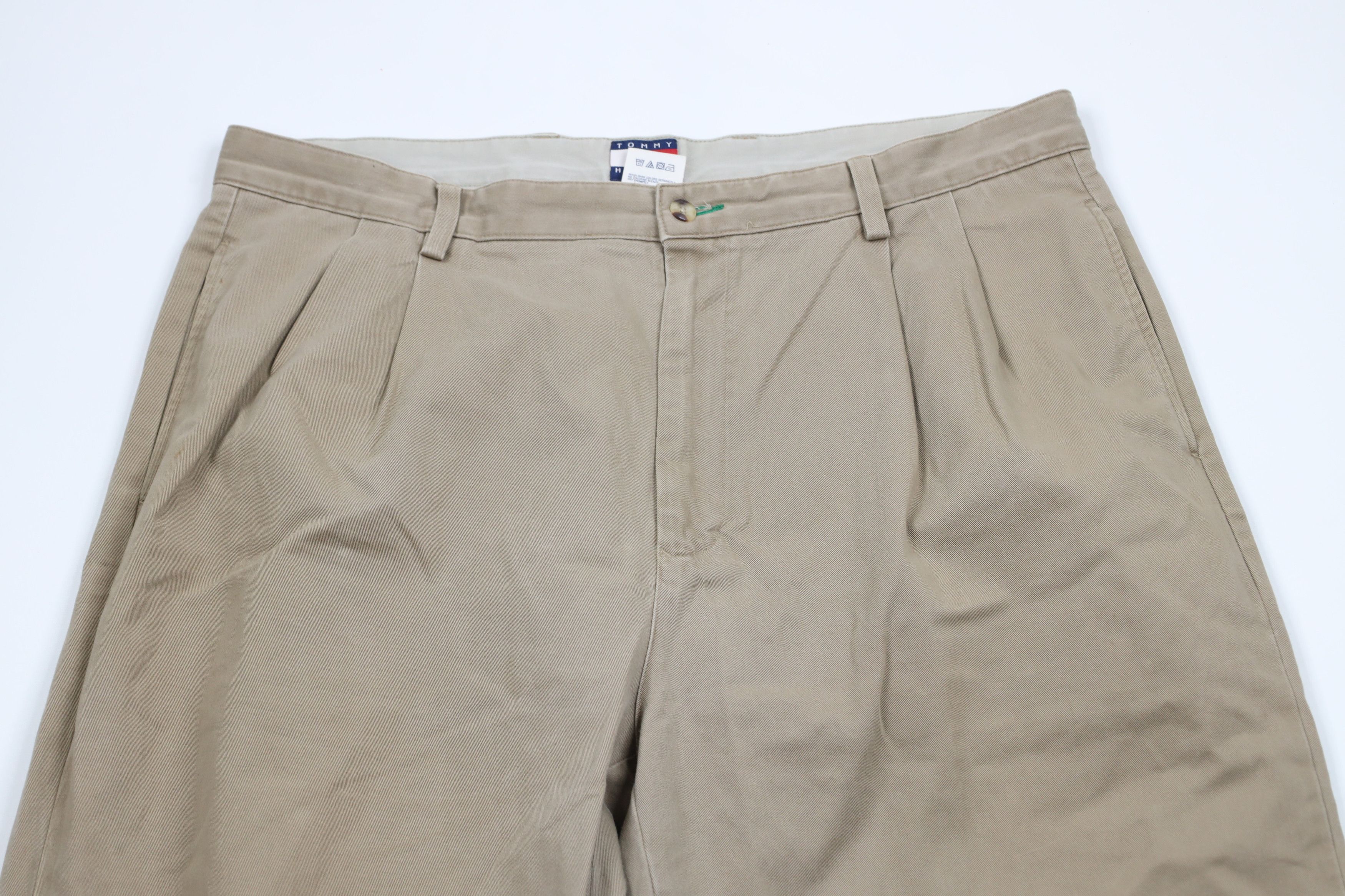 Tommy Hilfiger × Vintage Vintage 90s Tommy Hilfiger Pleated Wide Leg Chino Pants Size US 40 / EU 56 - 2 Thumbnail