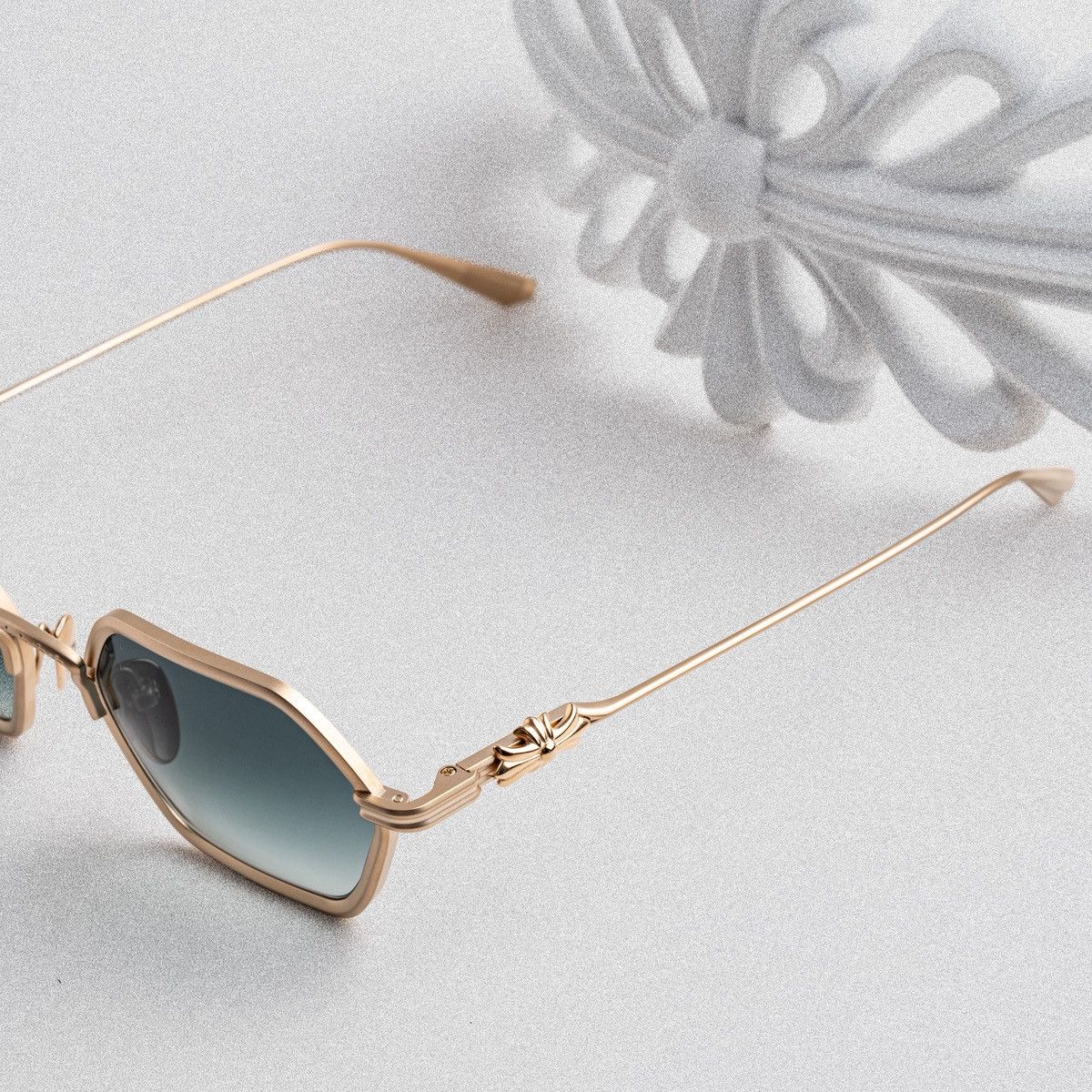 Chrome Hearts CHROME HEARTS DATASS MATTER GOLD PLATED SUNGLASSES Size ONE SIZE - 3 Thumbnail