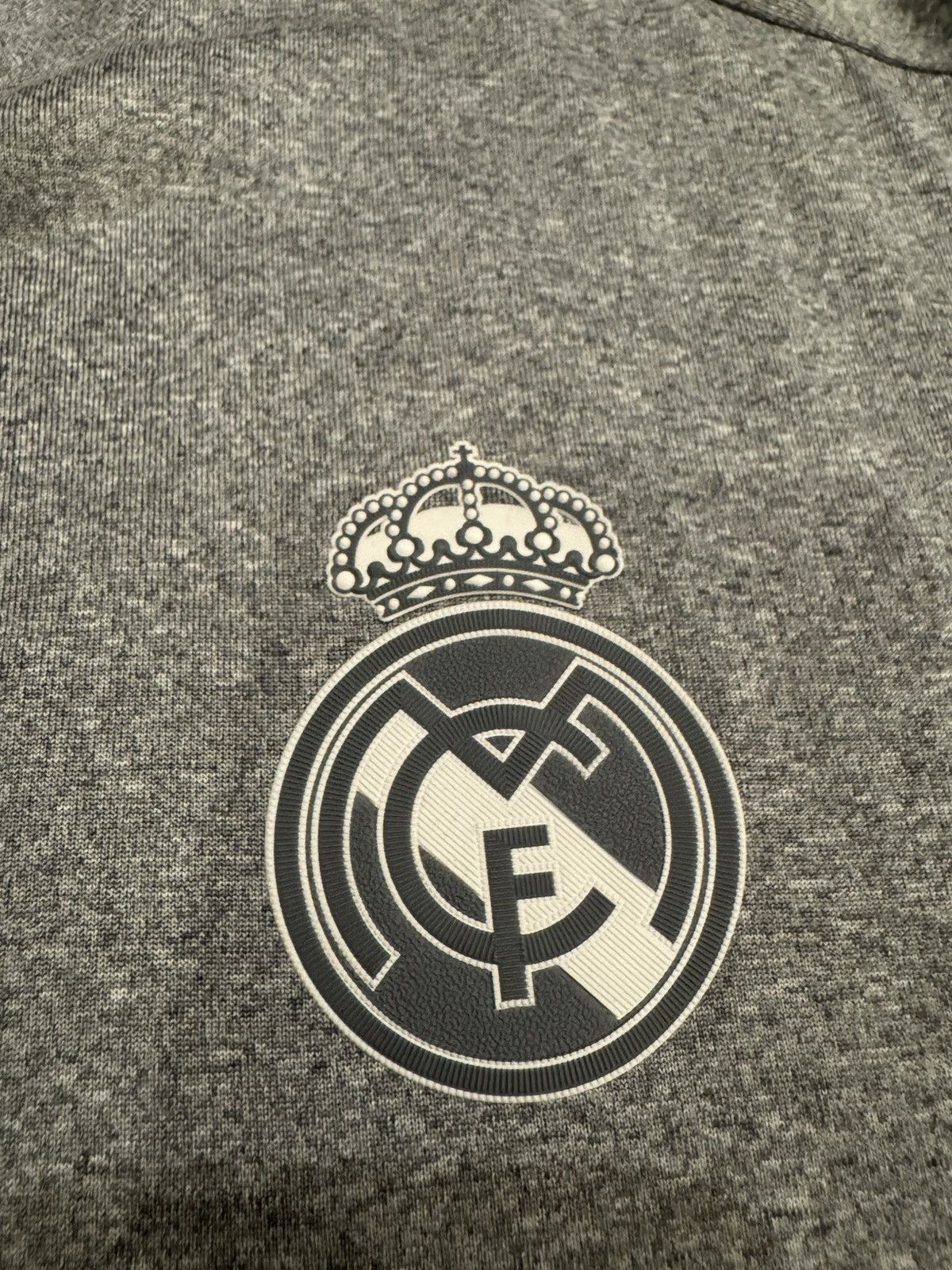 Adidas ADIDAS REAL MADRID 2015/2016 JERSEY FOOTBALL SIZE L AK2491 Size US L / EU 52-54 / 3 - 9 Thumbnail